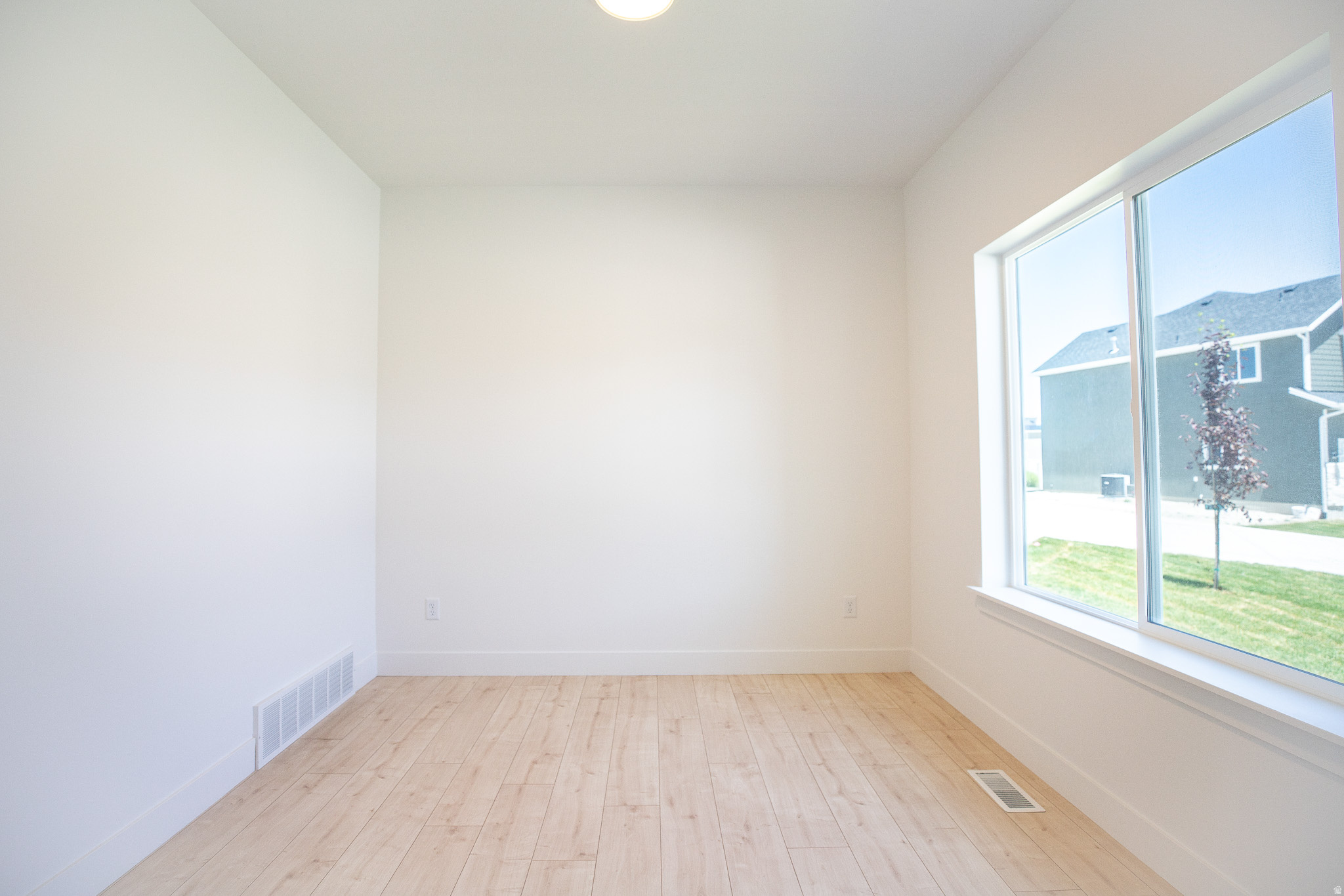 PARKWAY FIELDS SINGLES 2 - Residential