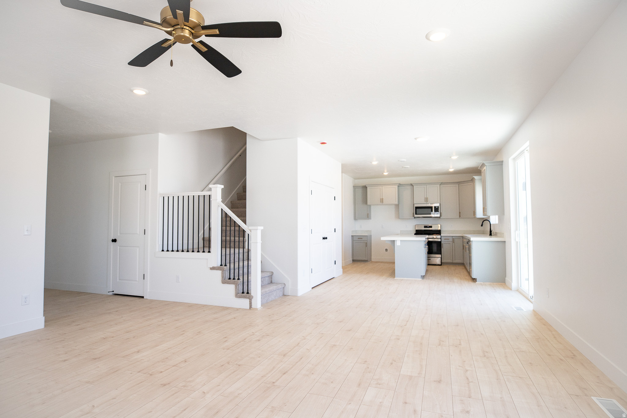 PARKWAY FIELDS SINGLES 2 - Residential
