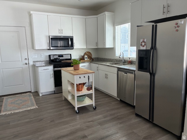 WOODMORE POINTE SUBDIVISION - Residential
