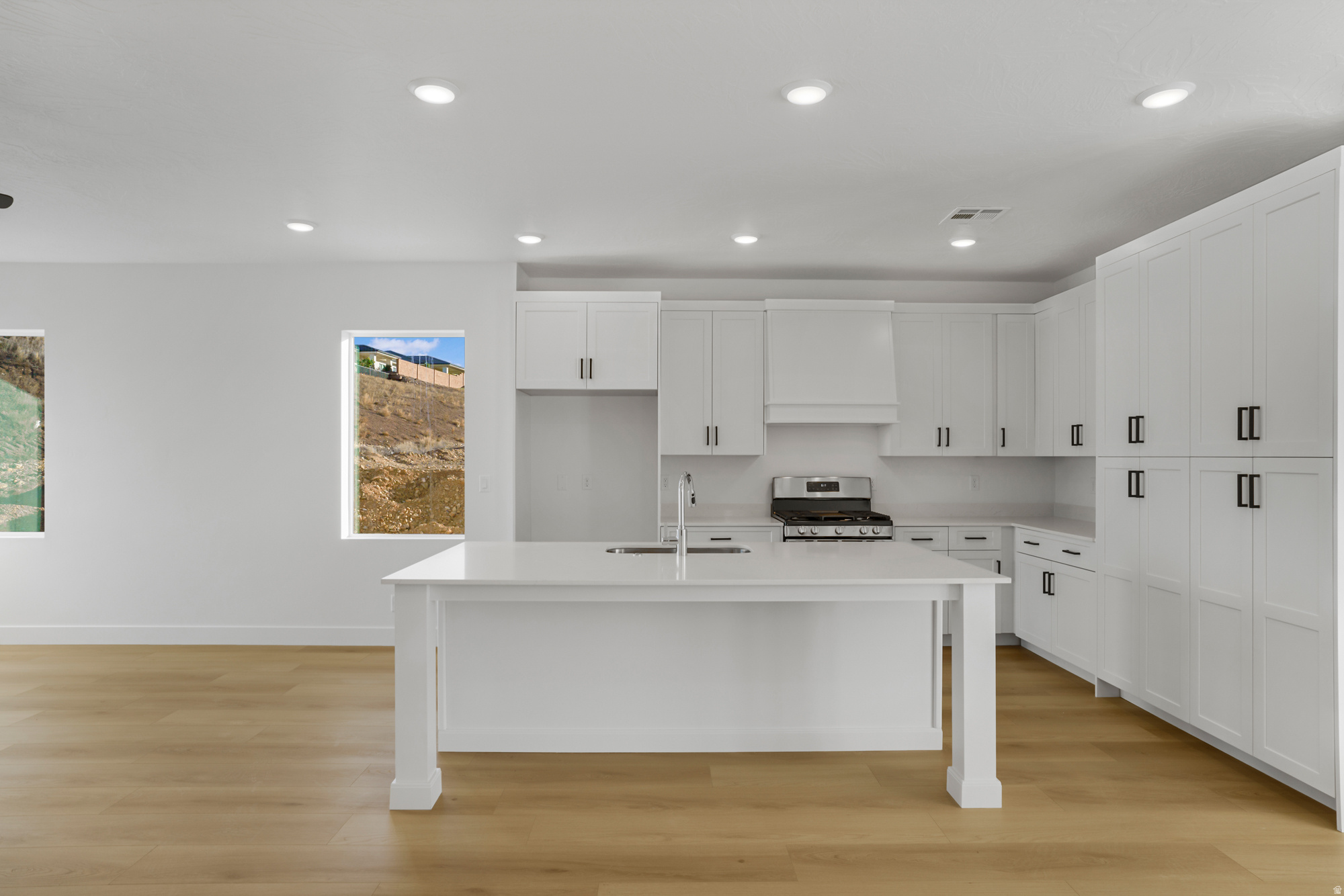 BECCO CREEK TOWNHOMES AT DIVARIO - Residential