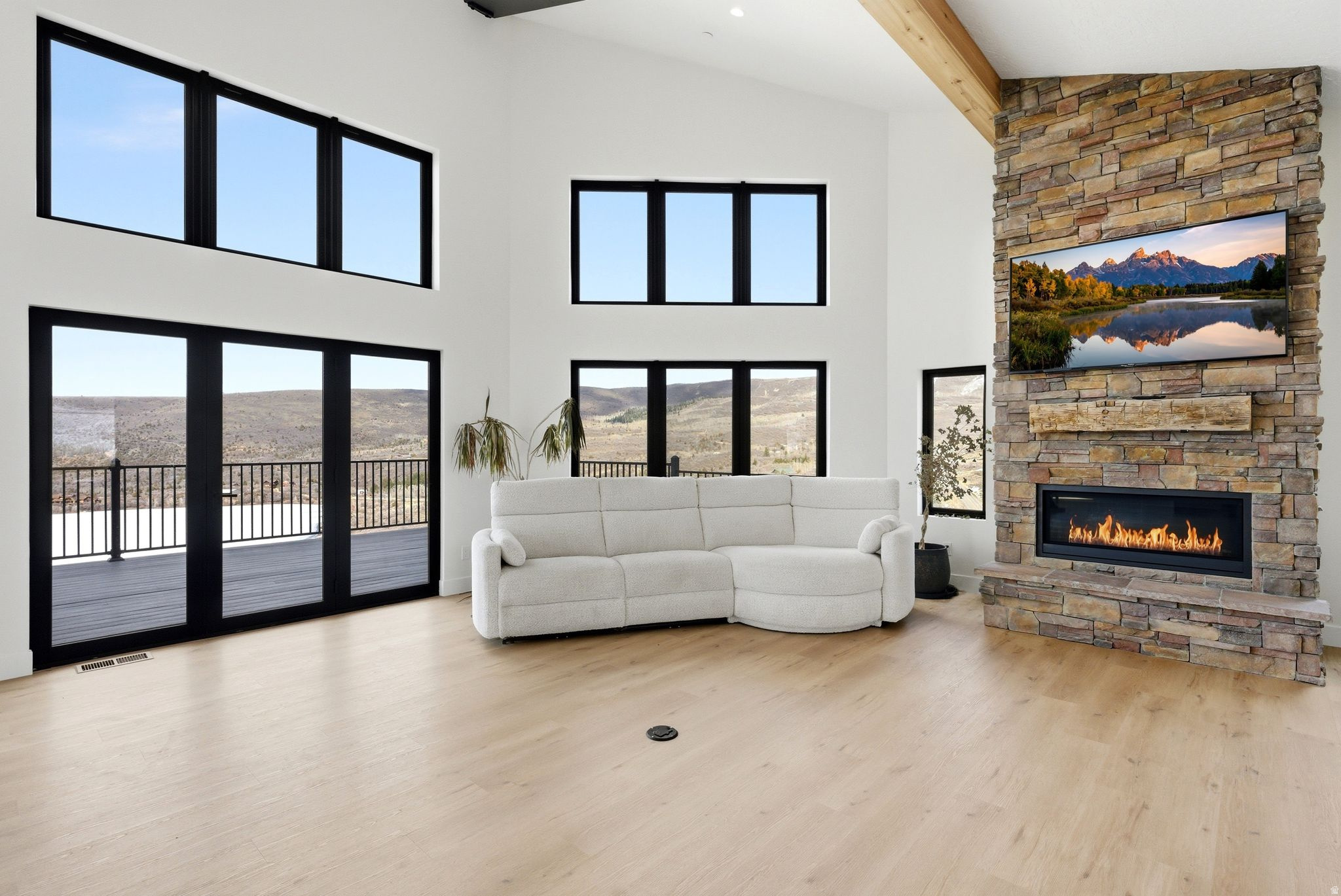 TIMBER LAKES - Residential