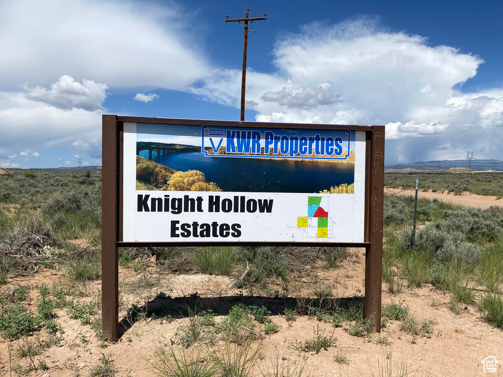 KNIGHT'S HOLLOW - Land
