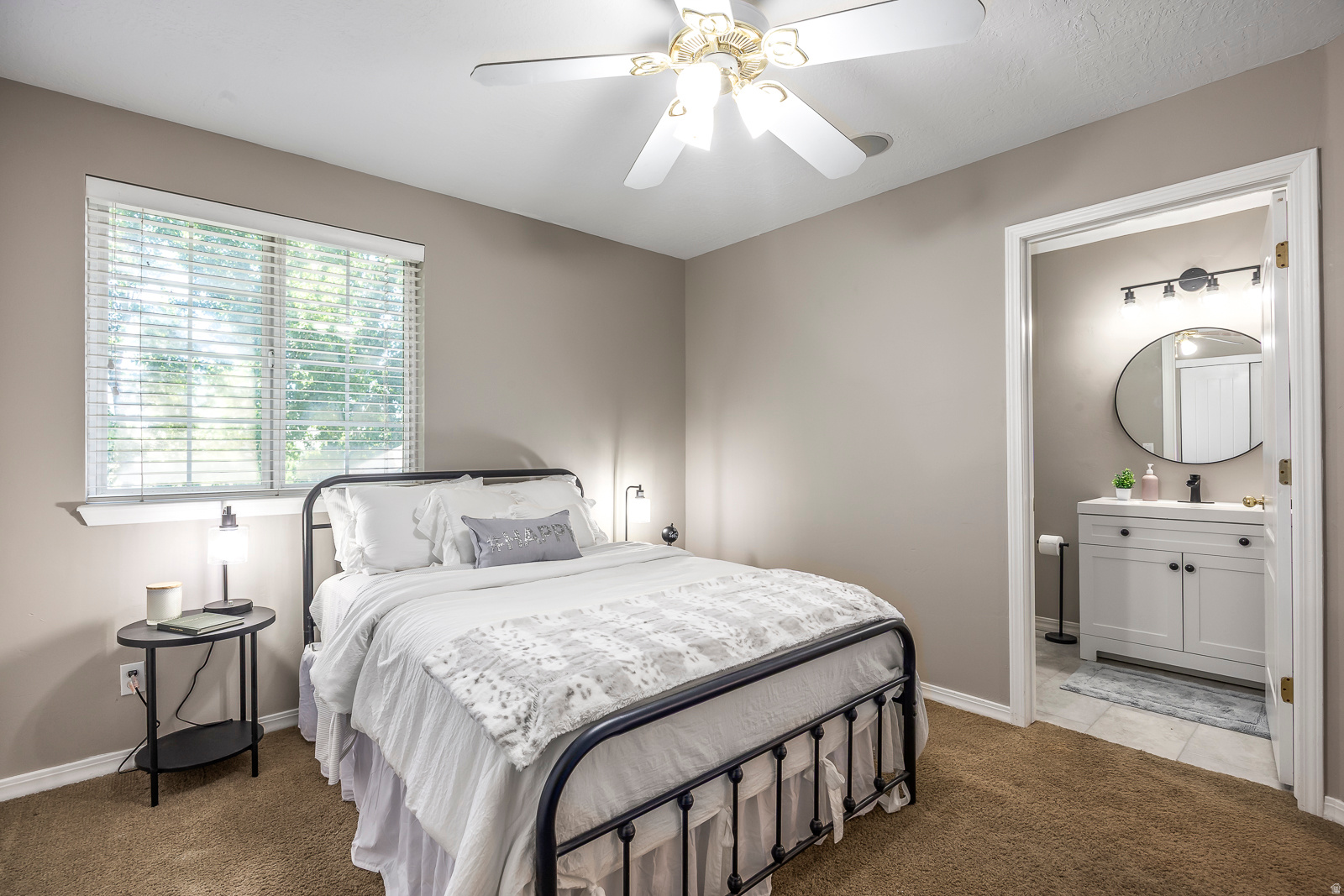 MOUNTAIN VIEW ESTATES - Residential