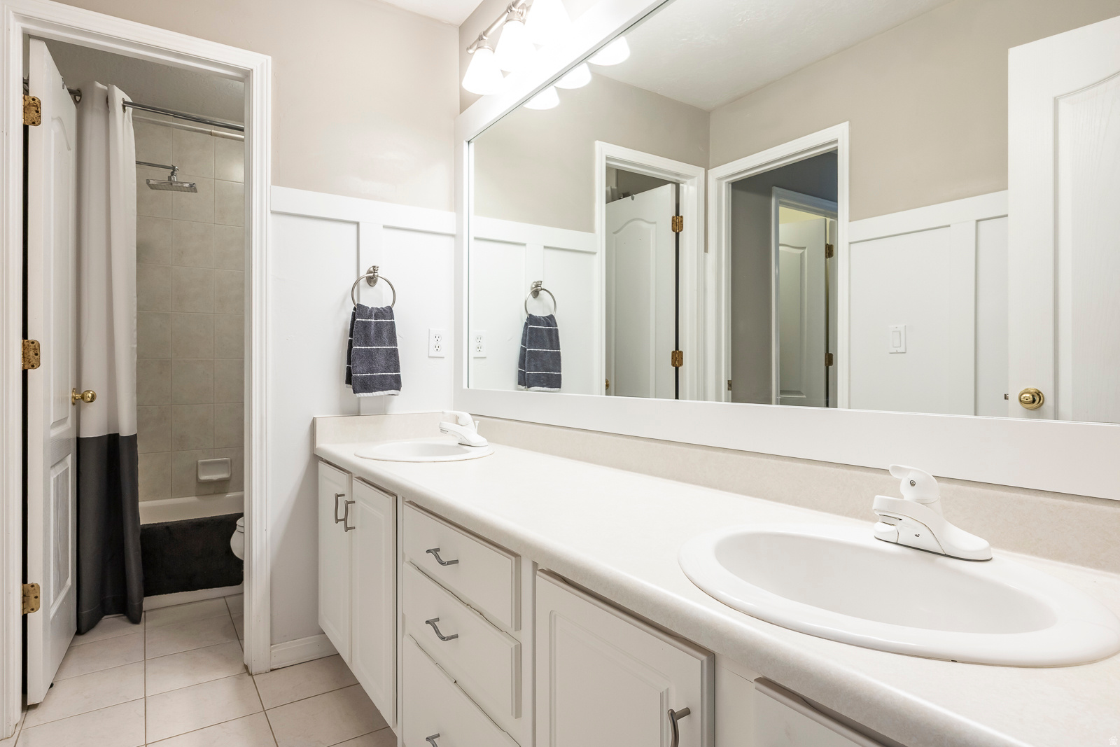 MOUNTAIN VIEW ESTATES - Residential
