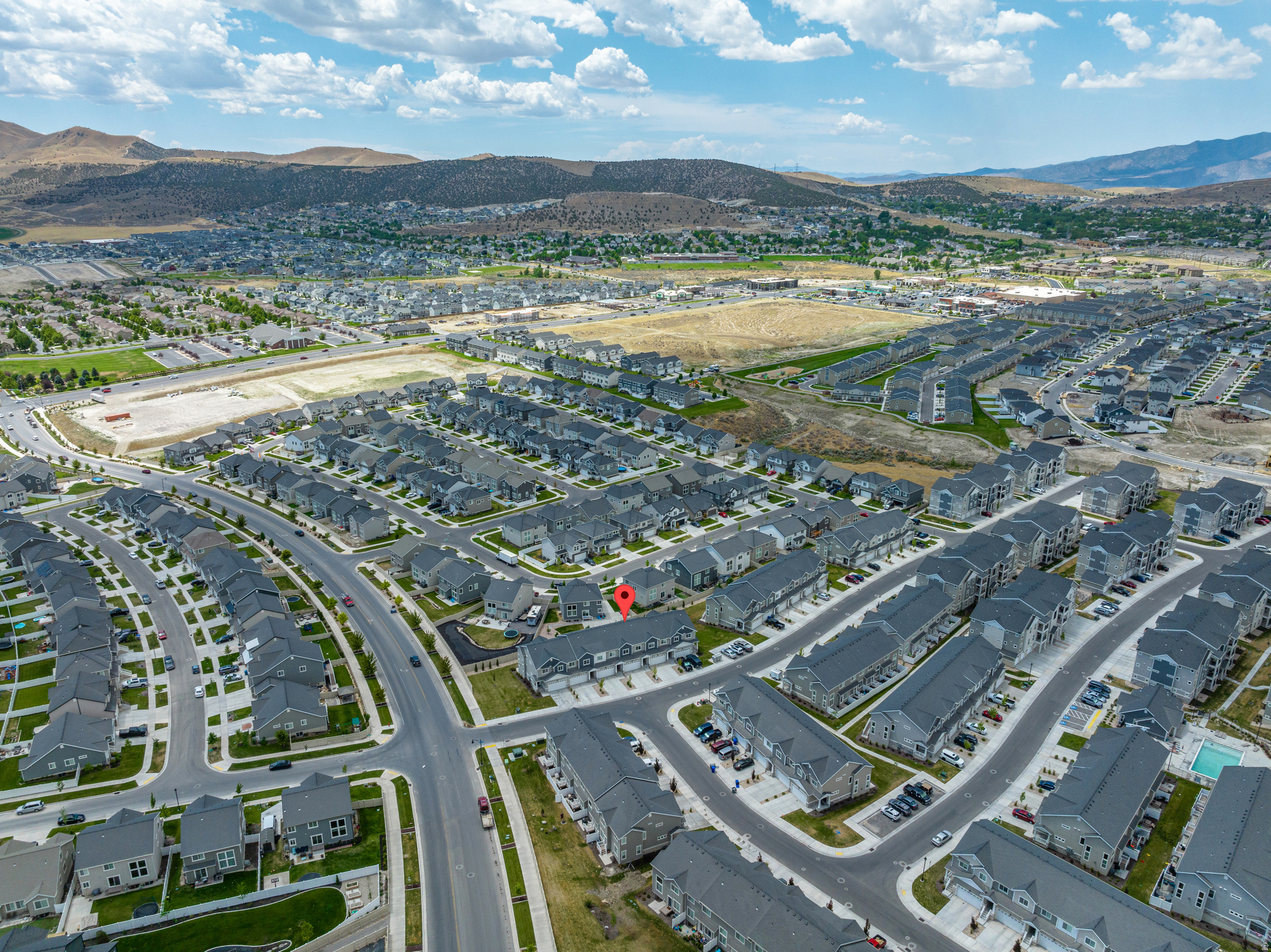 QUAILHILL - Residential