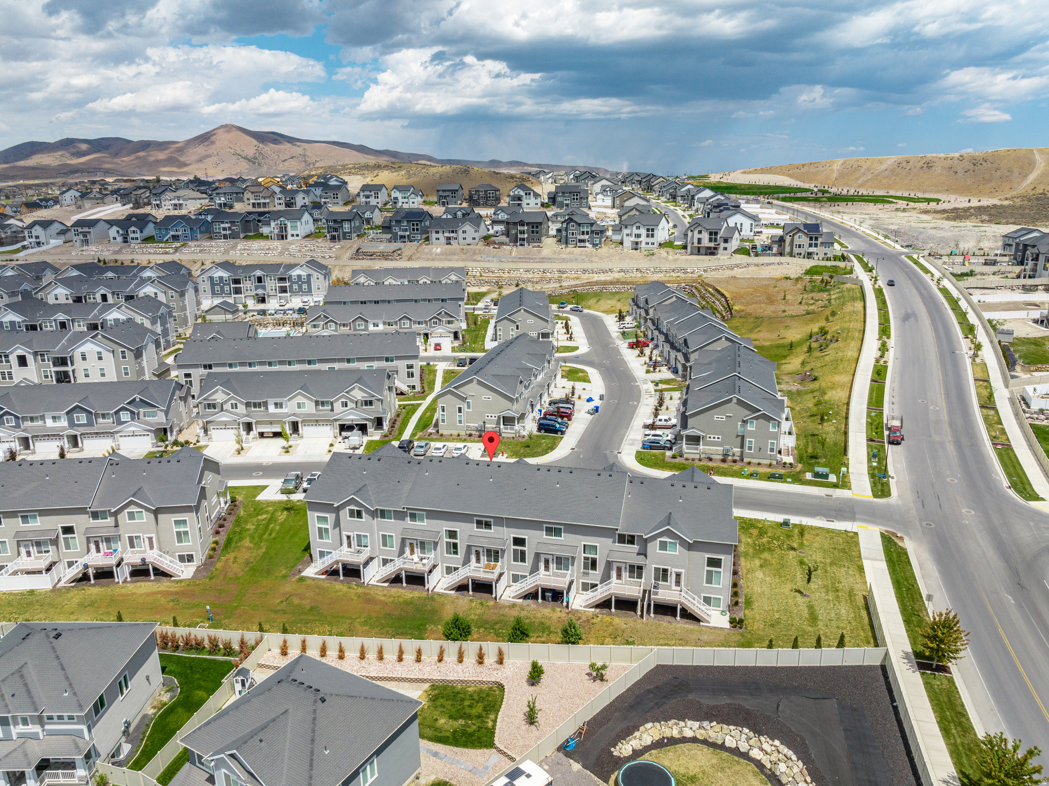 QUAILHILL - Residential