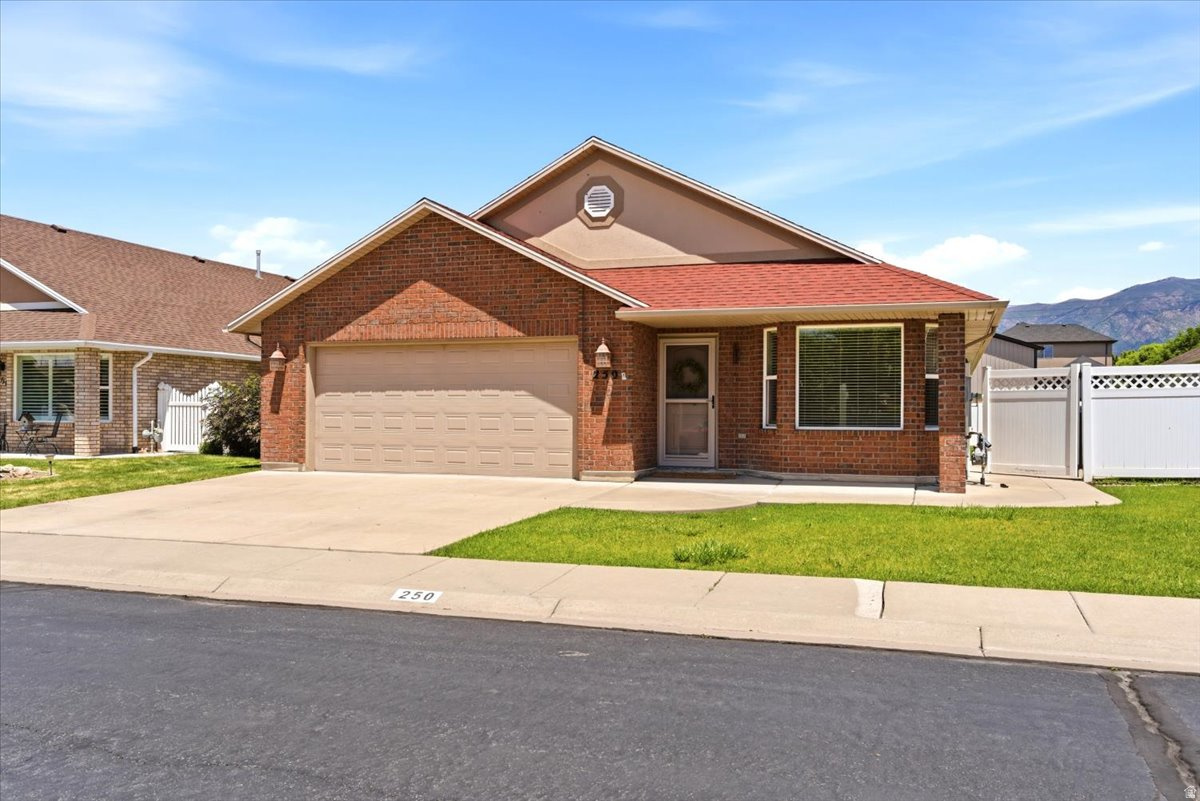 ASHWOOD ESTATES - Residential