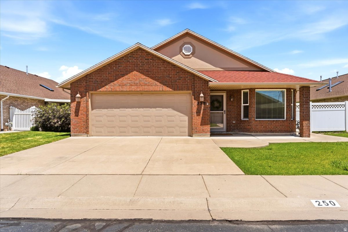 ASHWOOD ESTATES - Residential