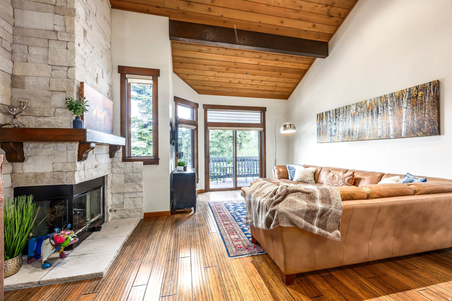 RIDGEPOINT - Residential
