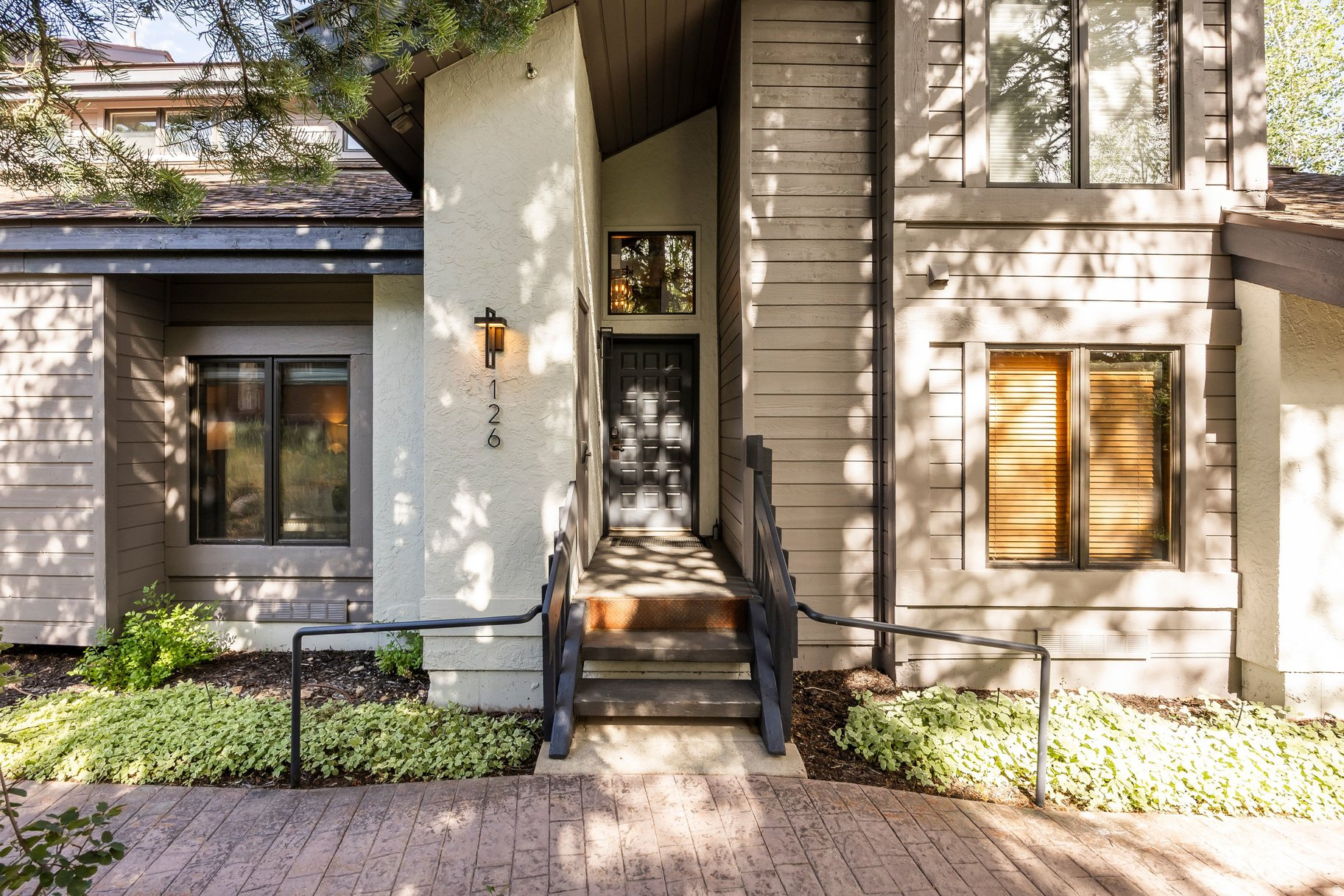 RIDGEPOINT - Residential