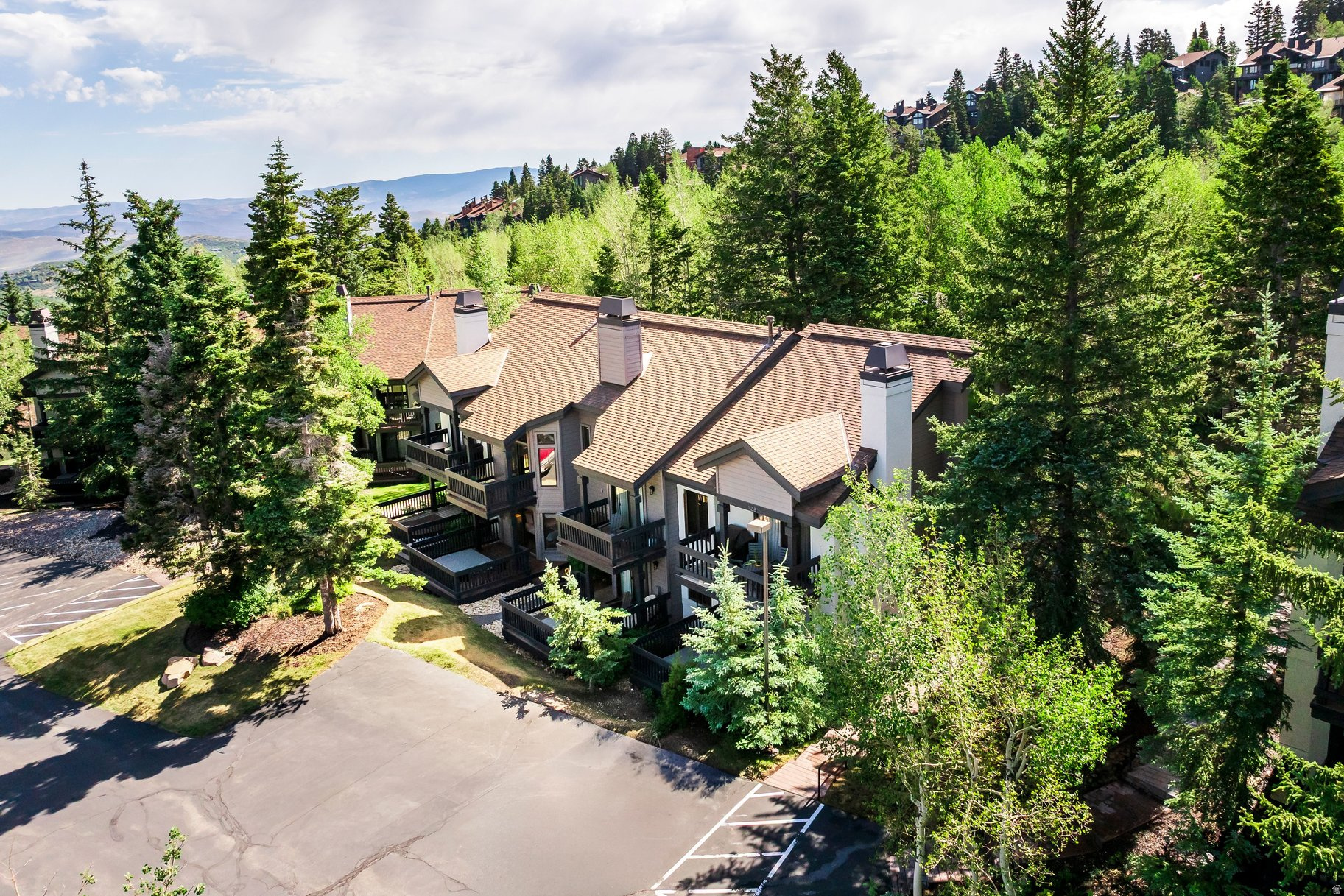 RIDGEPOINT - Residential