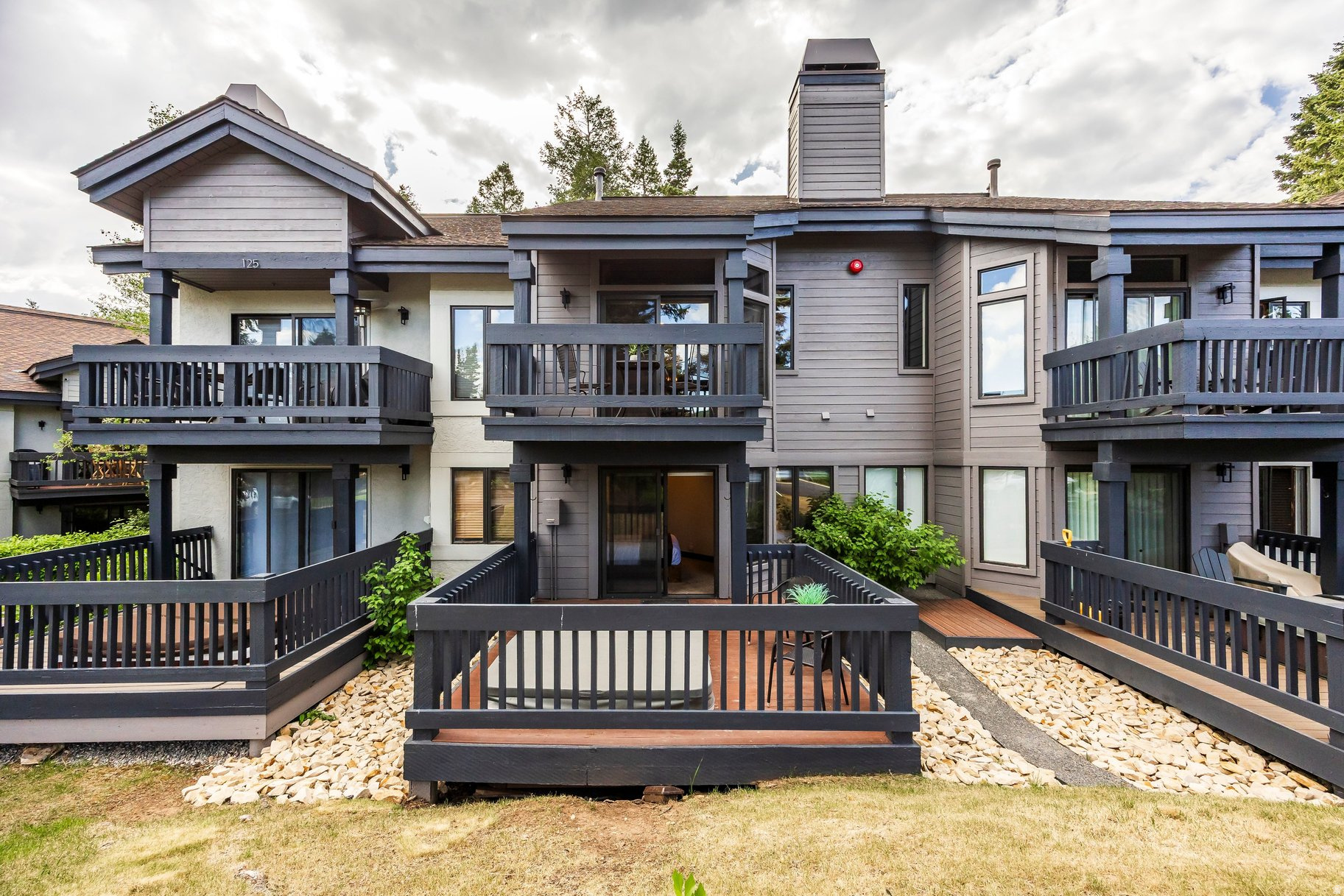 RIDGEPOINT - Residential