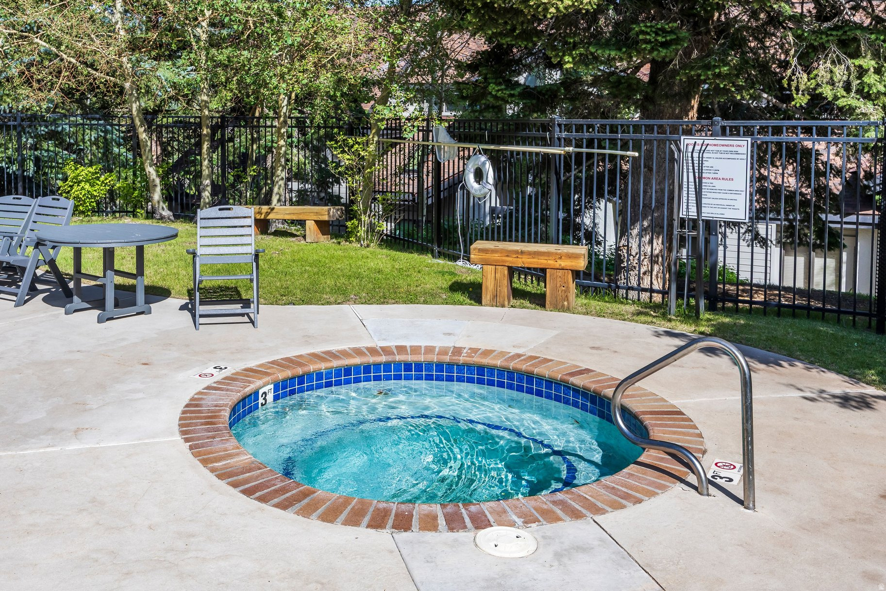 RIDGEPOINT - Residential