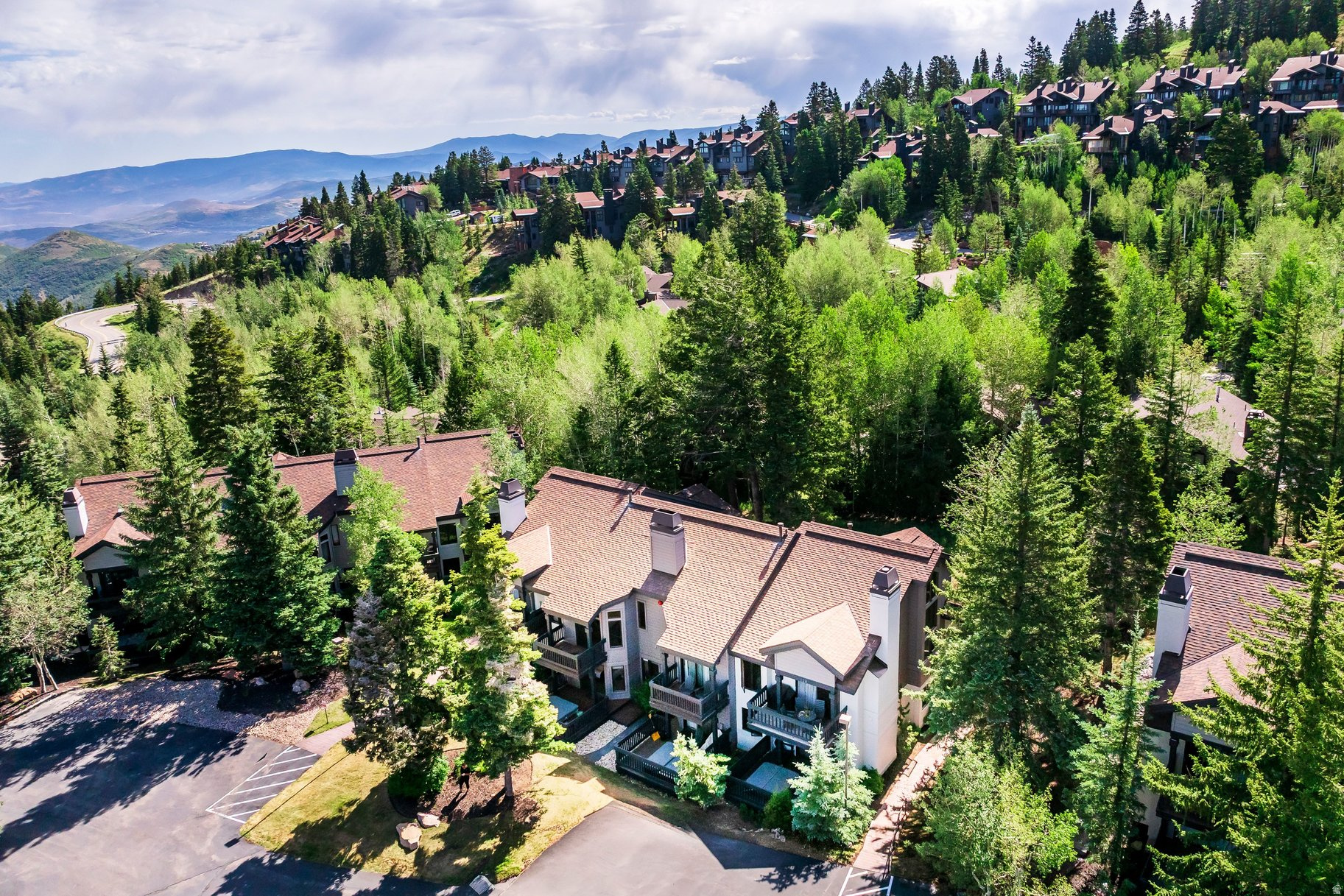 RIDGEPOINT - Residential