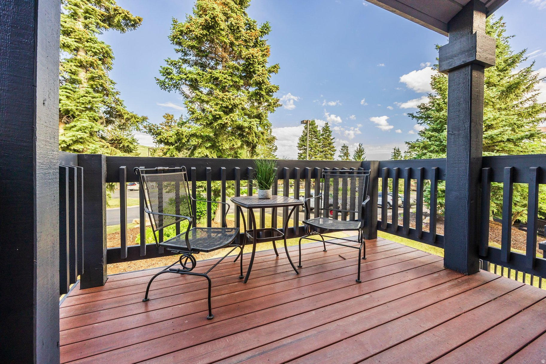 RIDGEPOINT - Residential