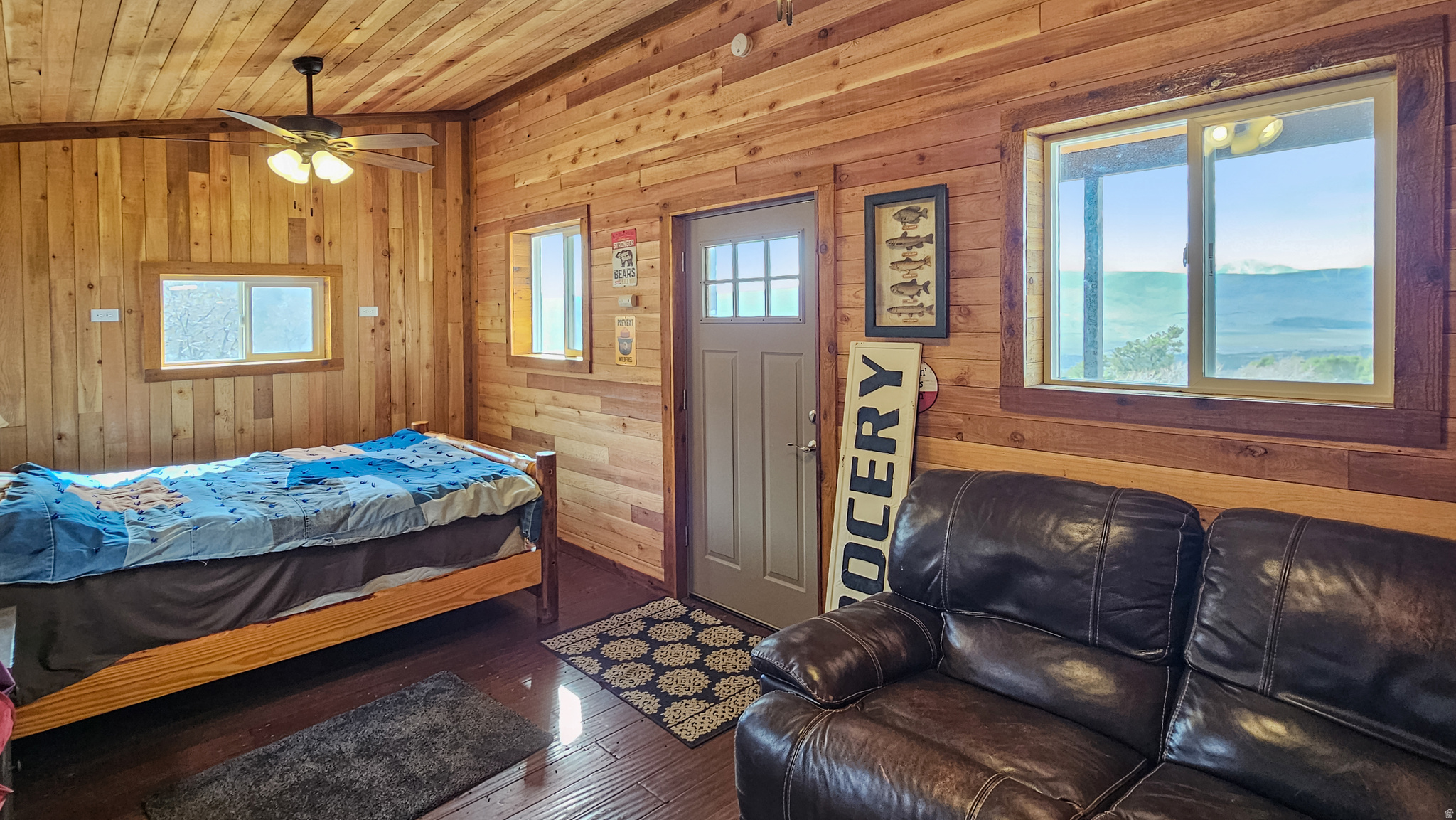 HIDEAWAY VALLEY SUBD - Residential