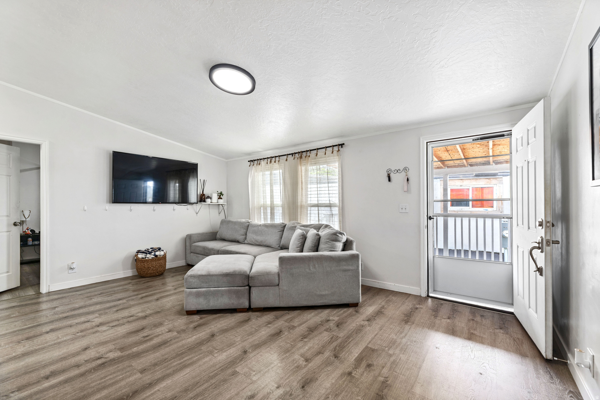 LAMPLIGHTER ESTATES - Residential