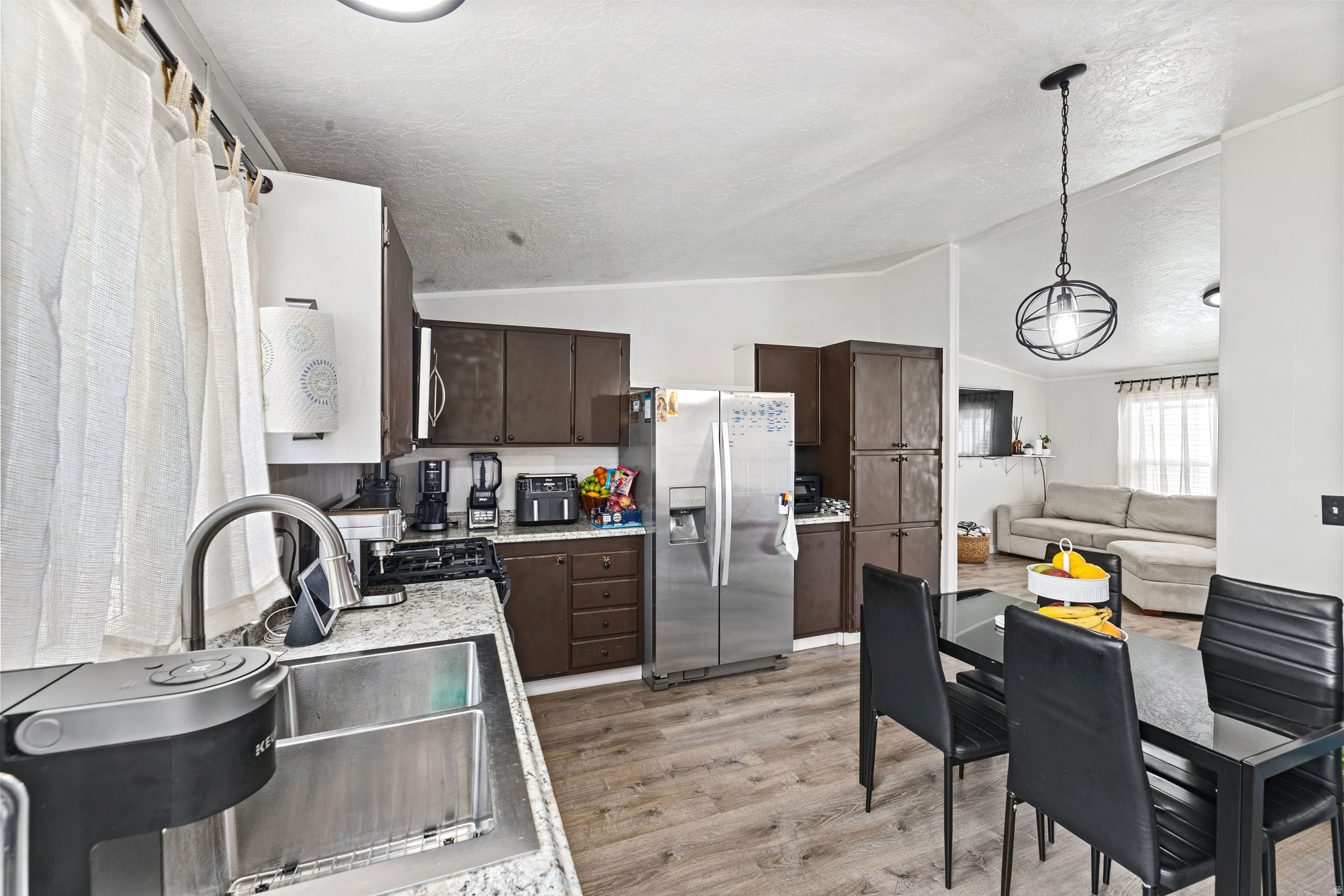 LAMPLIGHTER ESTATES - Residential