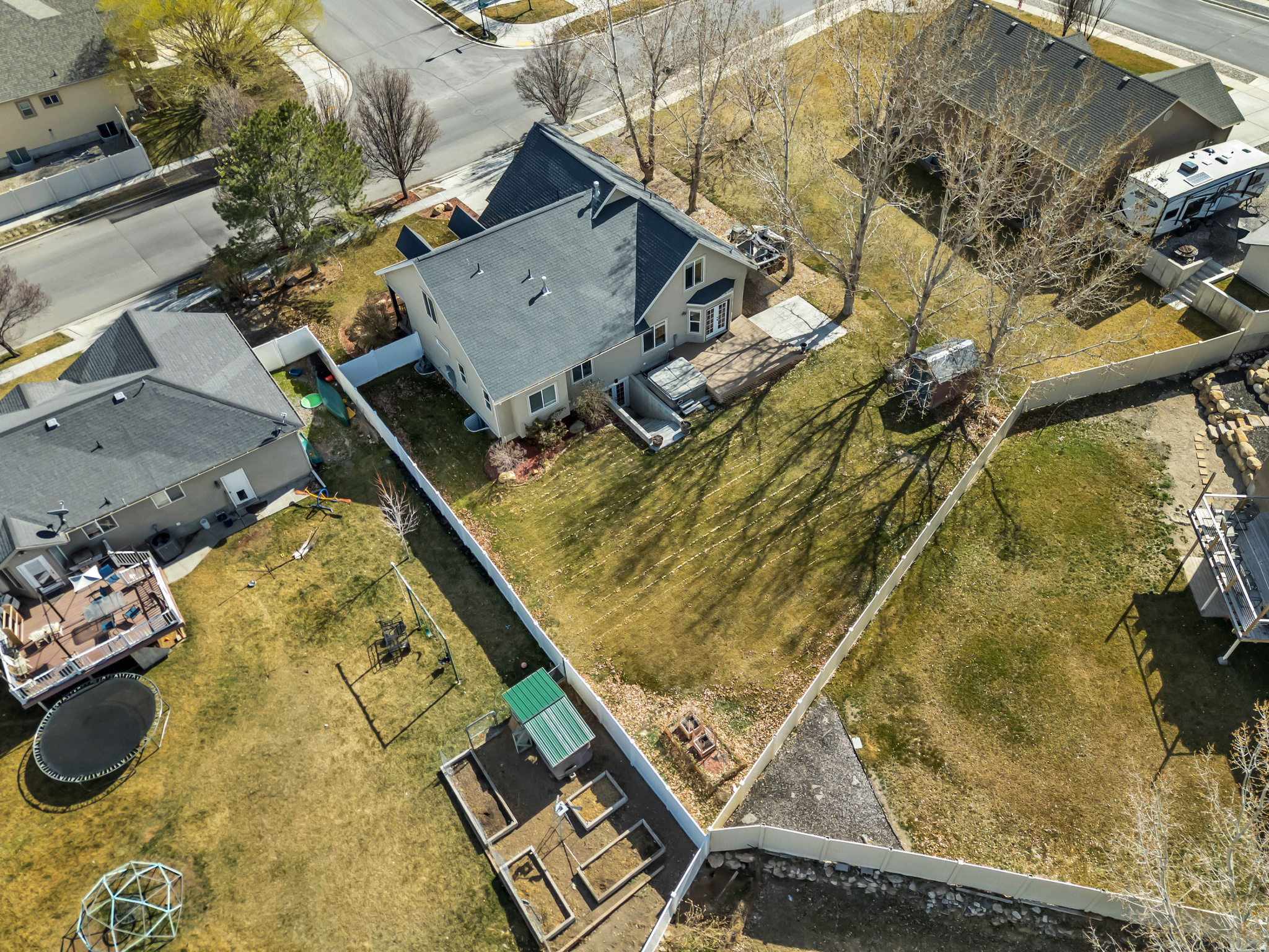 SARATOGA HILLS - Residential