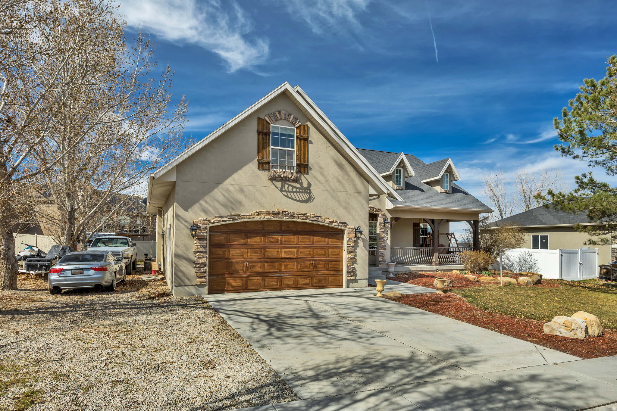 SARATOGA HILLS - Residential