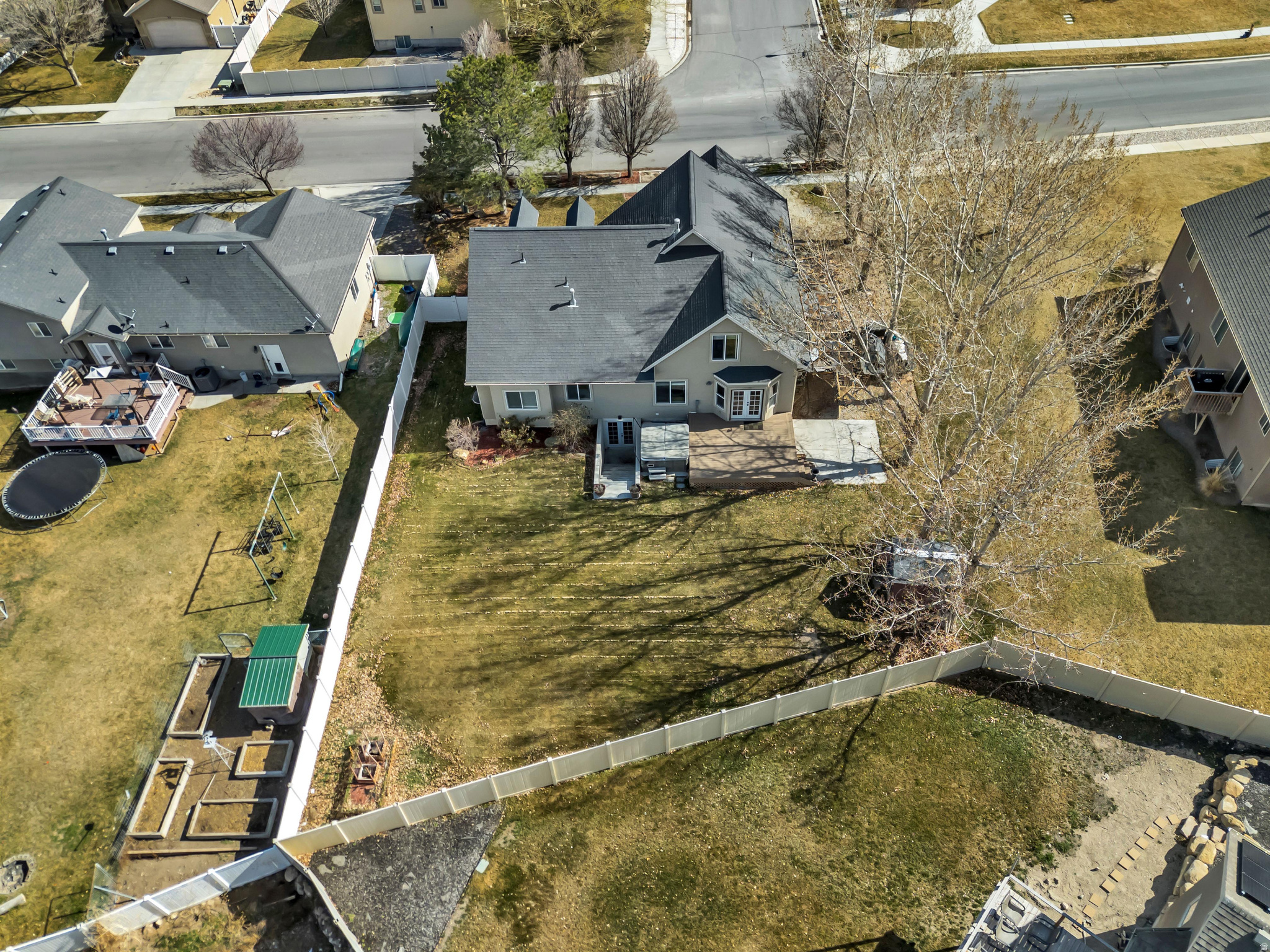 SARATOGA HILLS - Residential