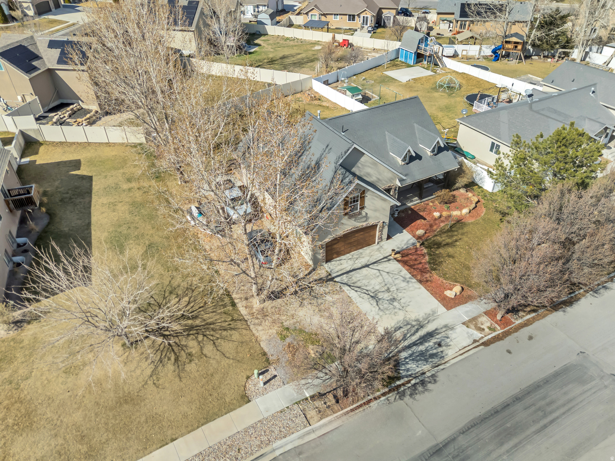 SARATOGA HILLS - Residential