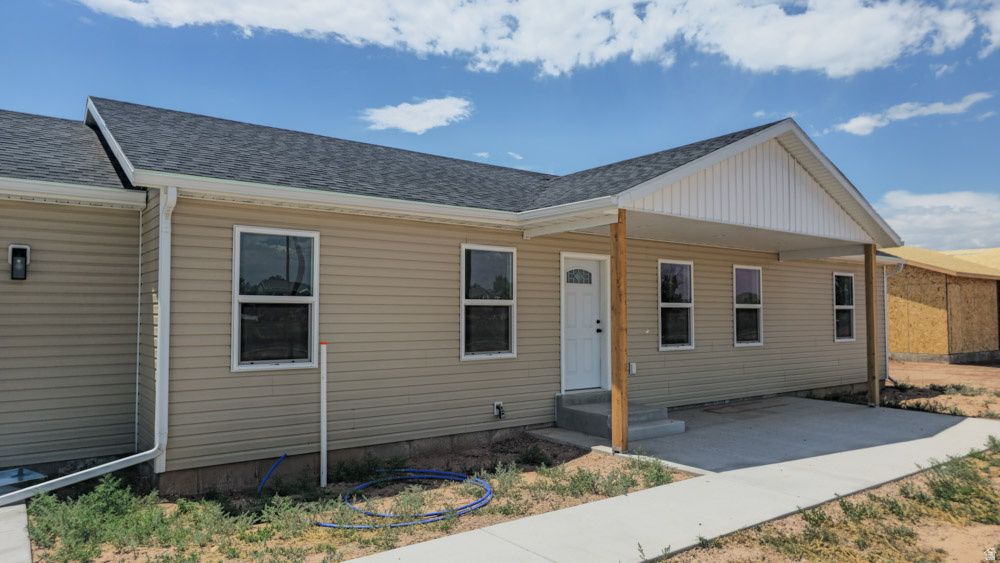 HIGH DESERT ESTATES - Residential