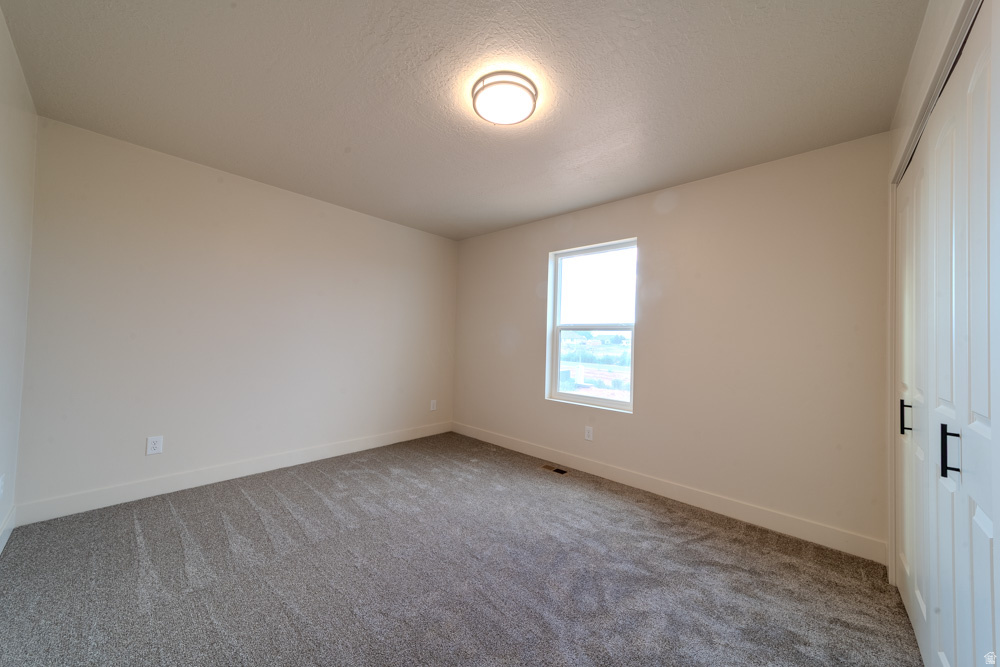 HIGH DESERT ESTATES - Residential