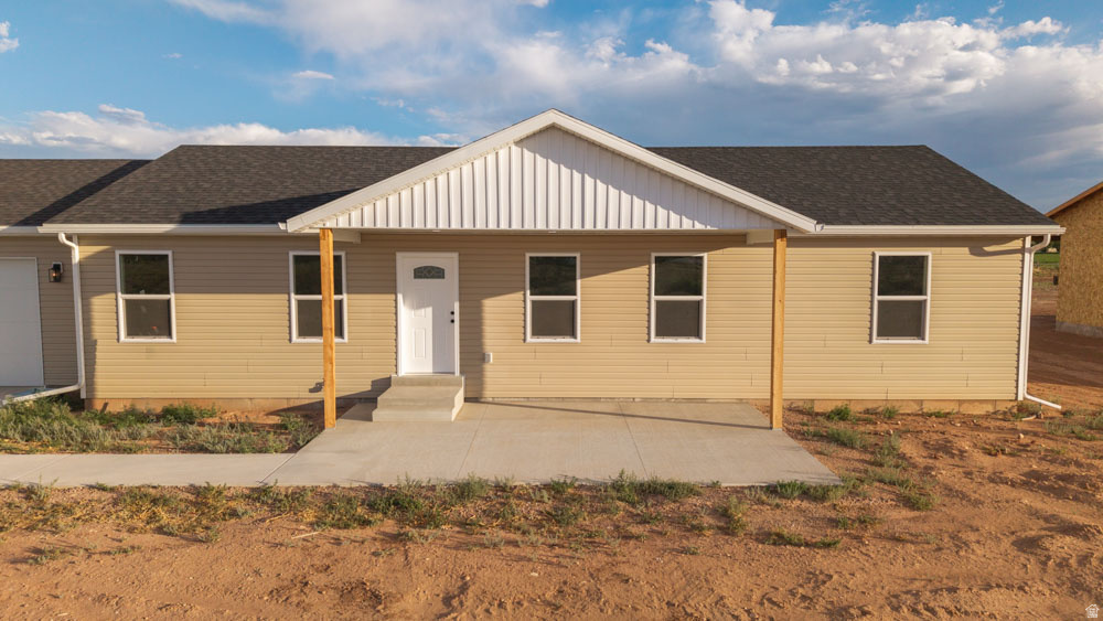 HIGH DESERT ESTATES - Residential