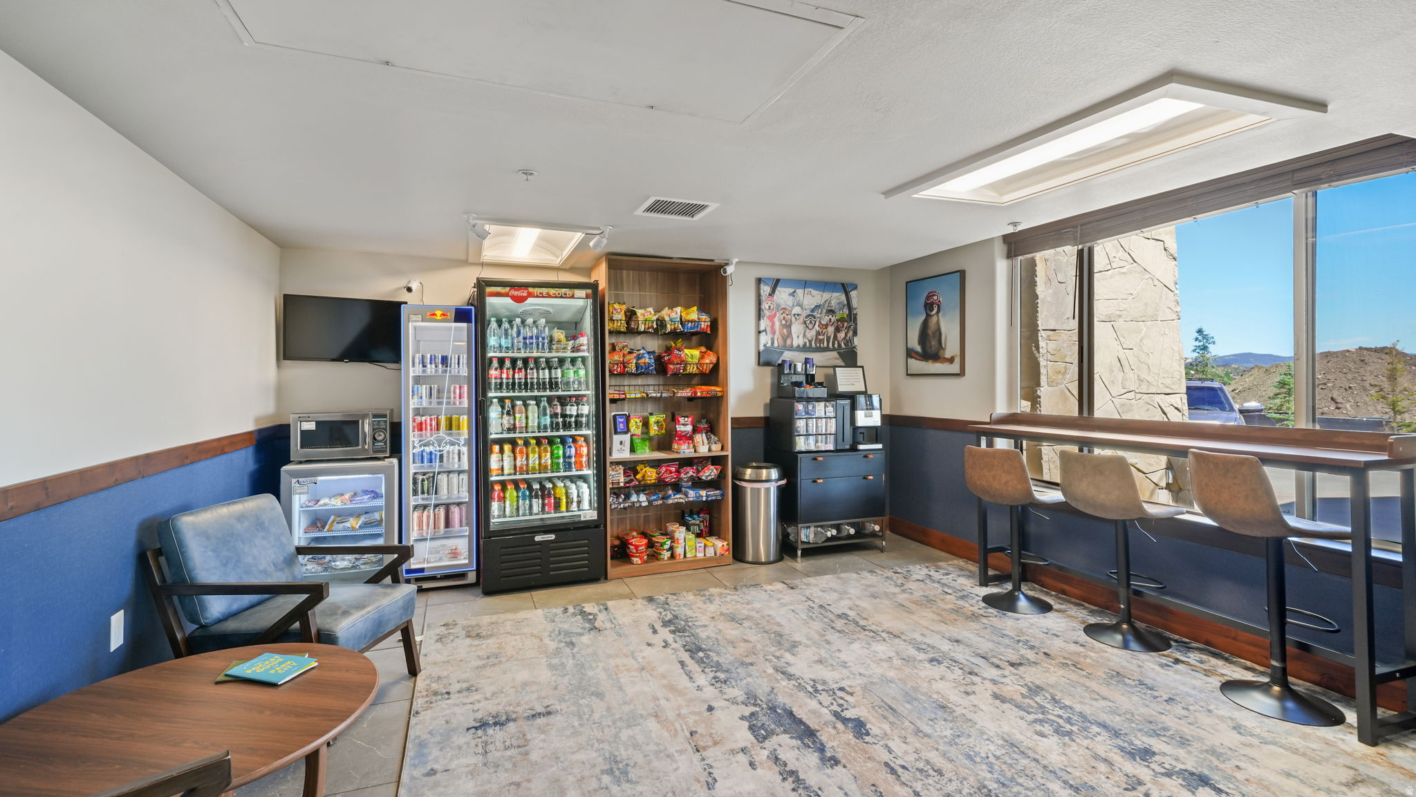 SILVERADO LODGE CONDOMINIUM - Residential
