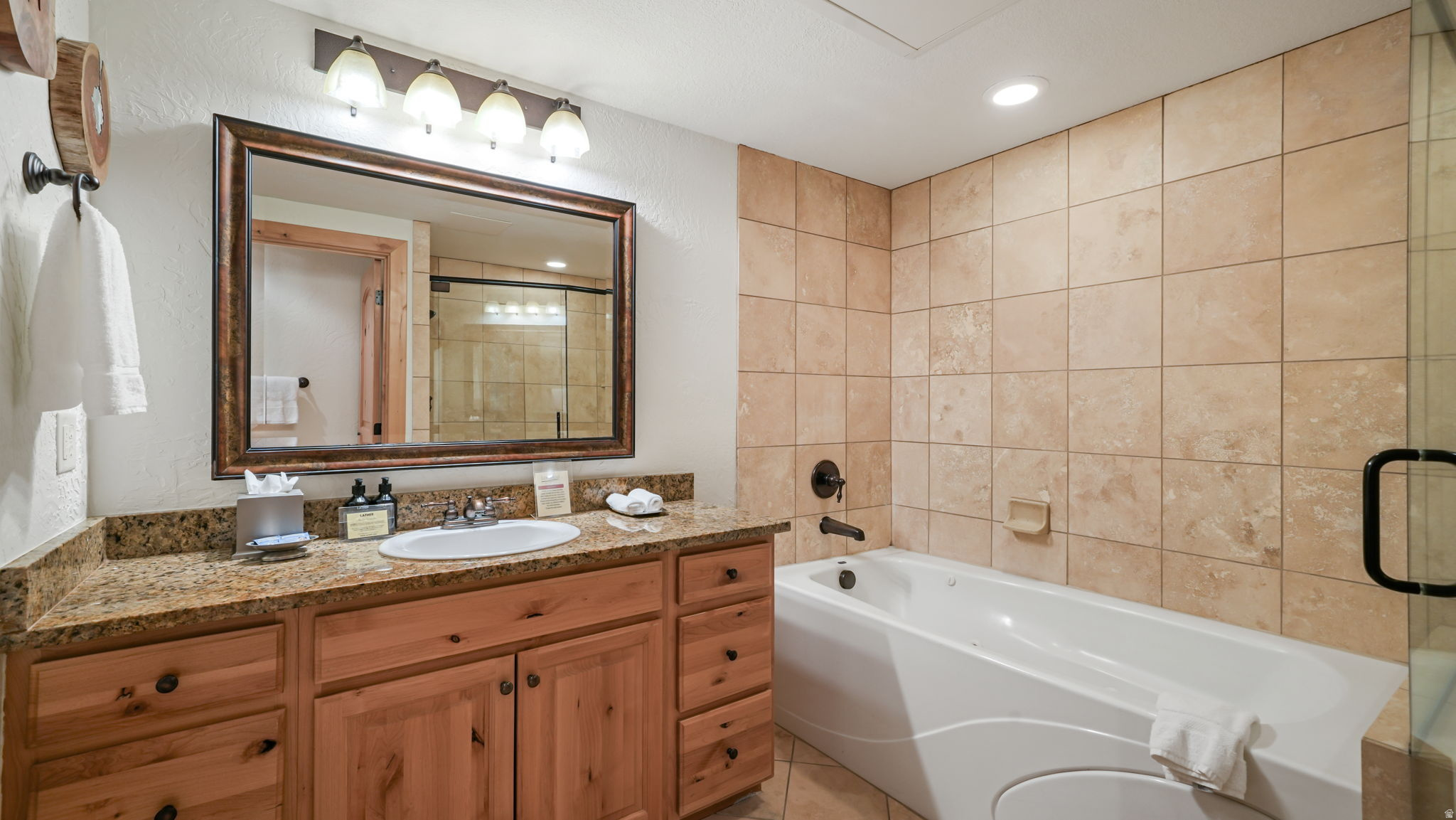 SILVERADO LODGE CONDOMINIUM - Residential