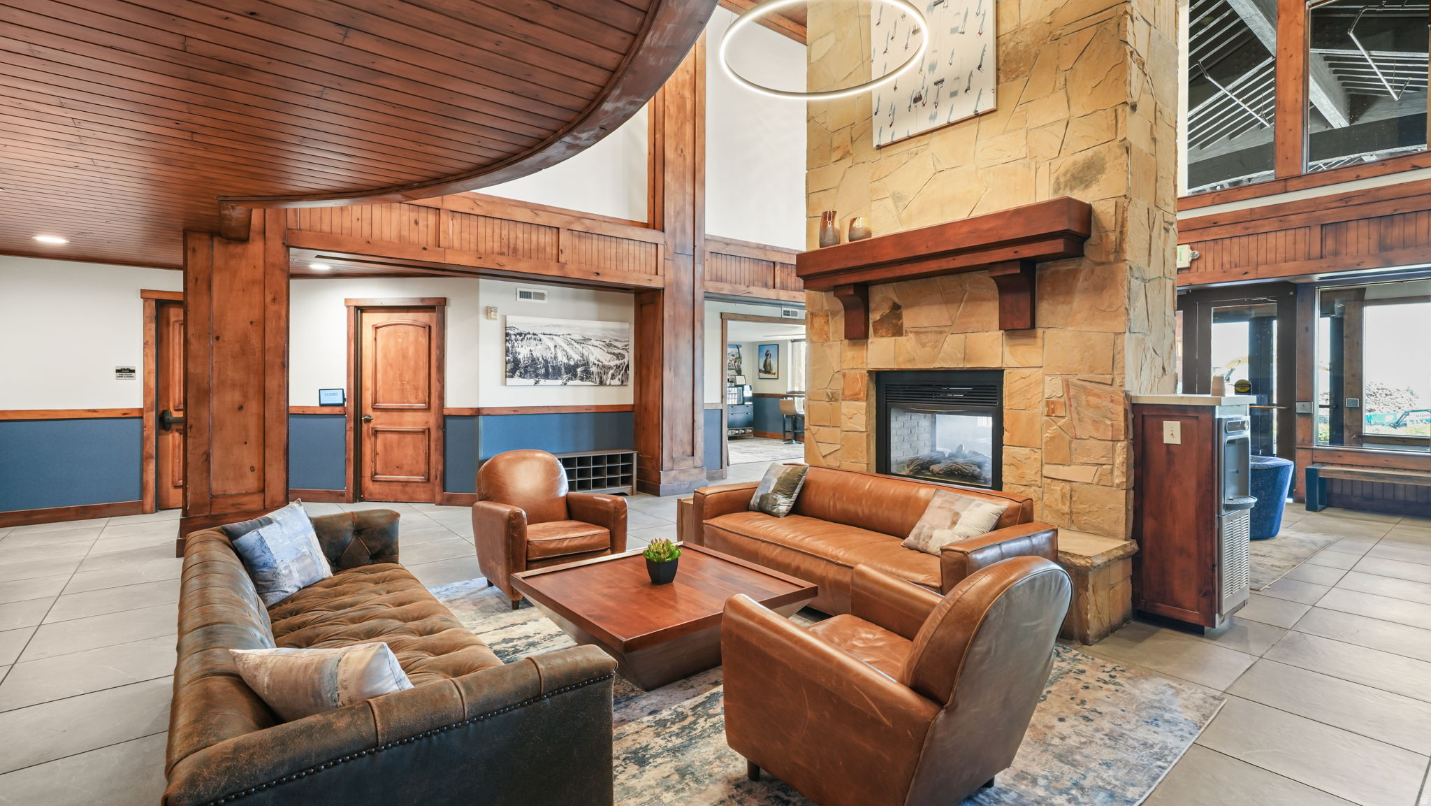 SILVERADO LODGE CONDOMINIUM - Residential