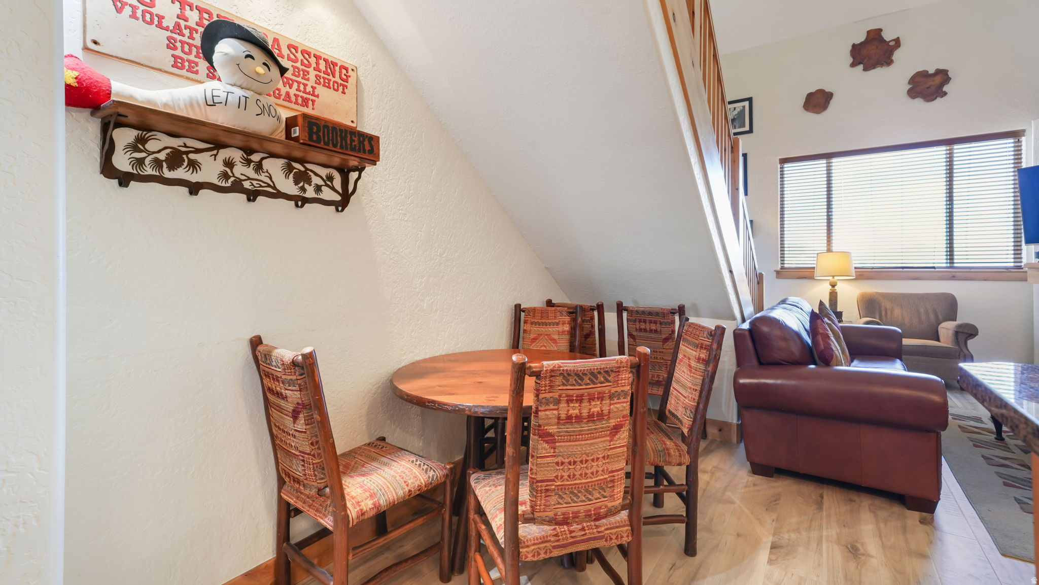 SILVERADO LODGE CONDOMINIUM - Residential