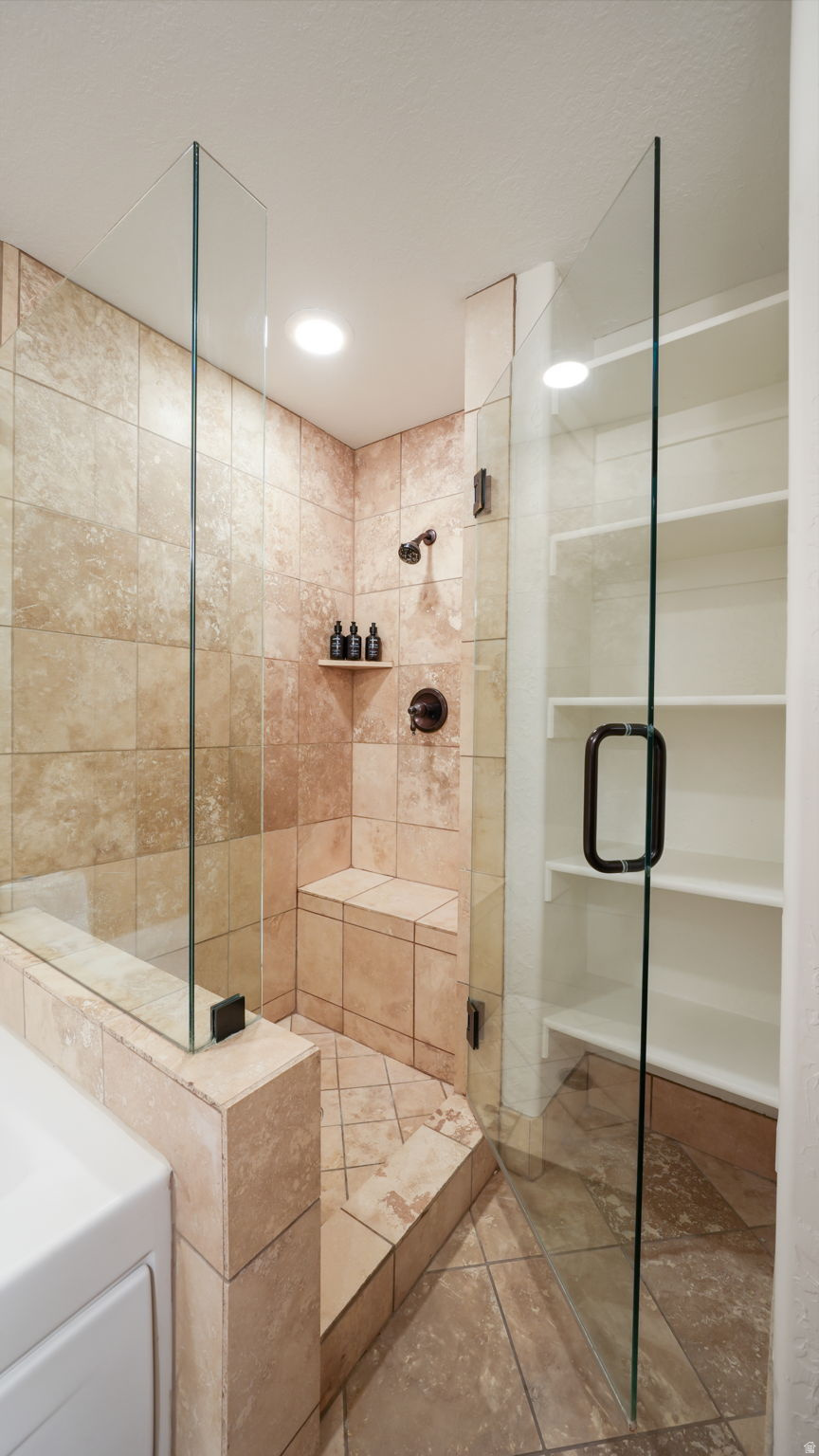 SILVERADO LODGE CONDOMINIUM - Residential
