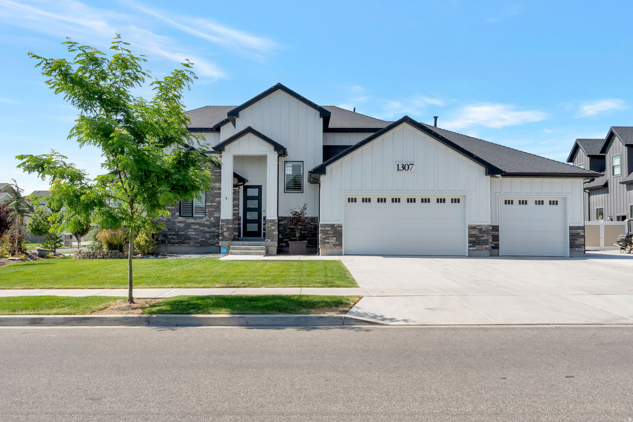 SAGE ESTATES - Residential