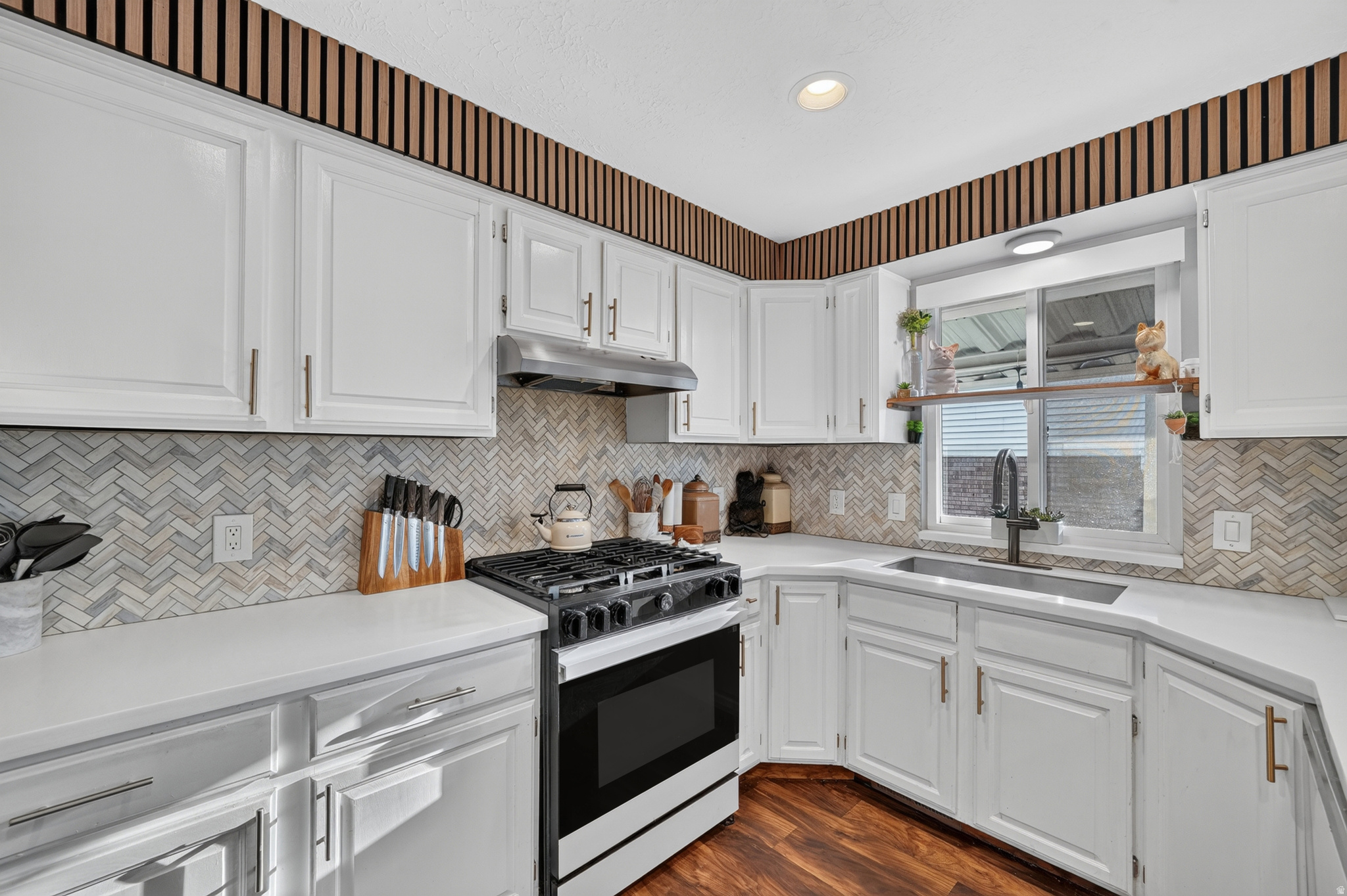 CREEK ROAD TERRACE - Residential