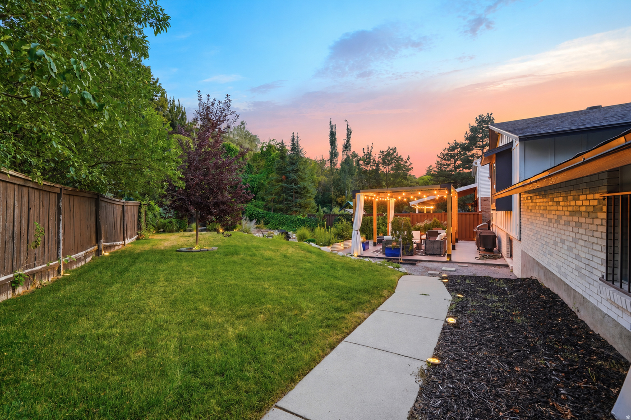 CREEK ROAD TERRACE - Residential