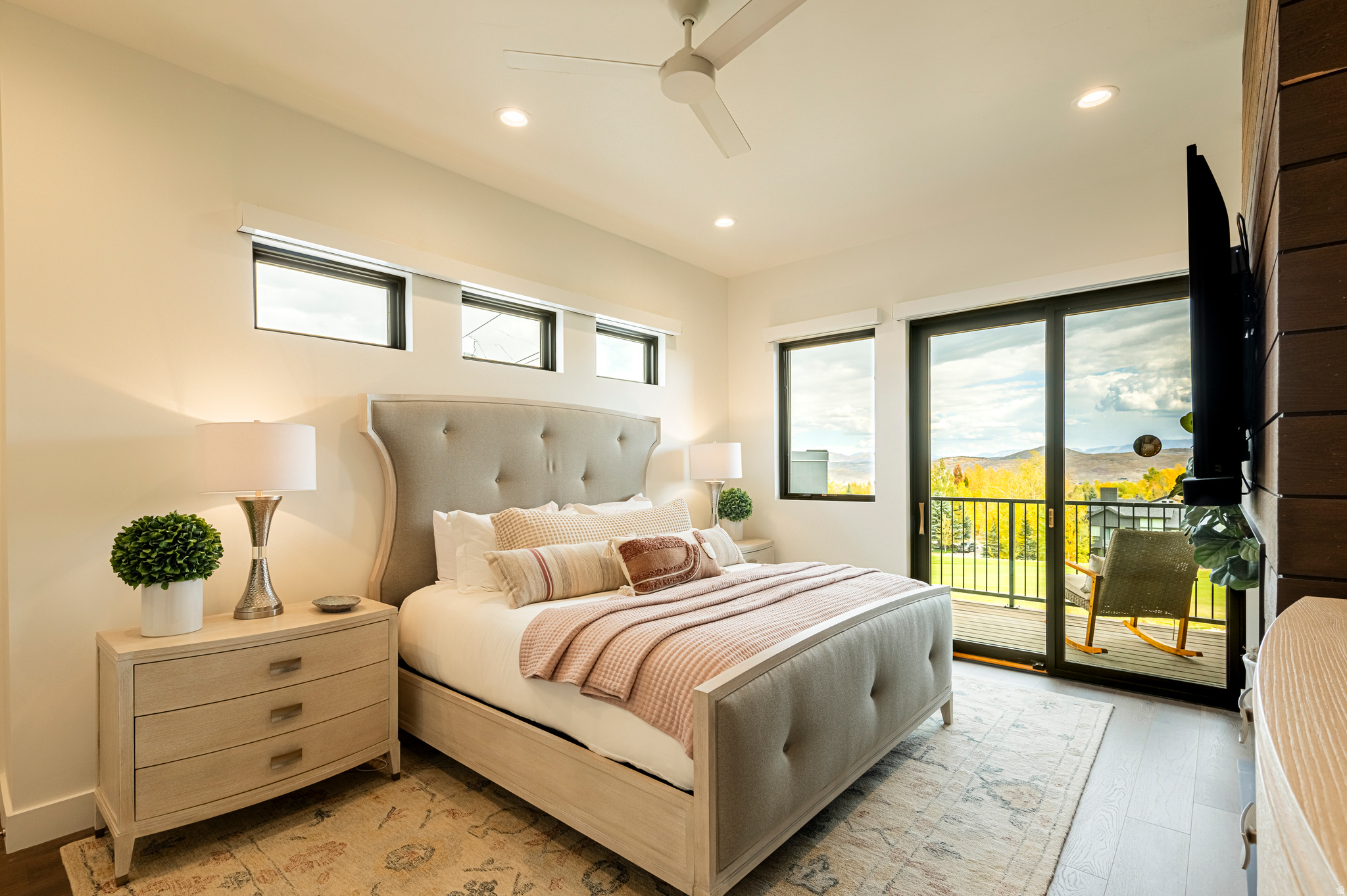 VIRIDIAN CONDOS - Residential