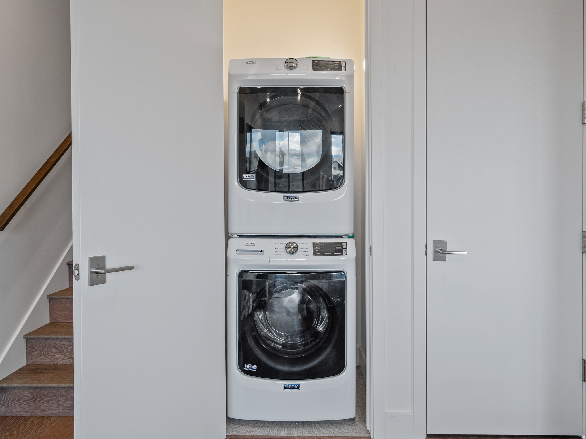 VIRIDIAN CONDOS - Residential