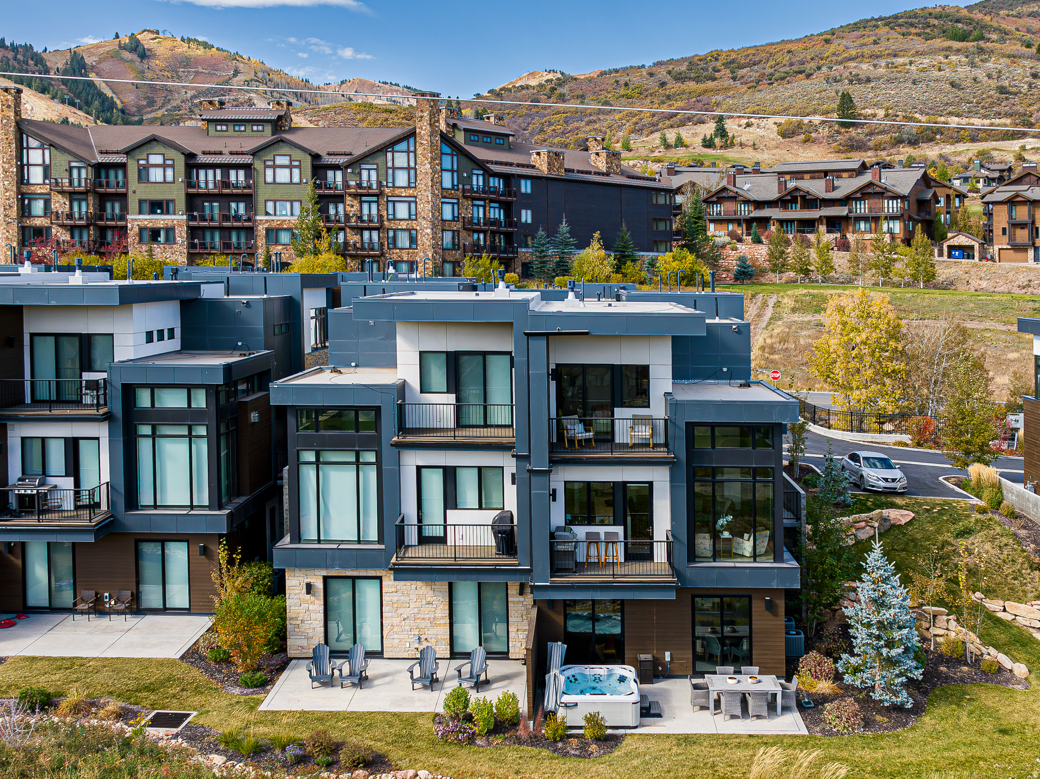 VIRIDIAN CONDOS - Residential