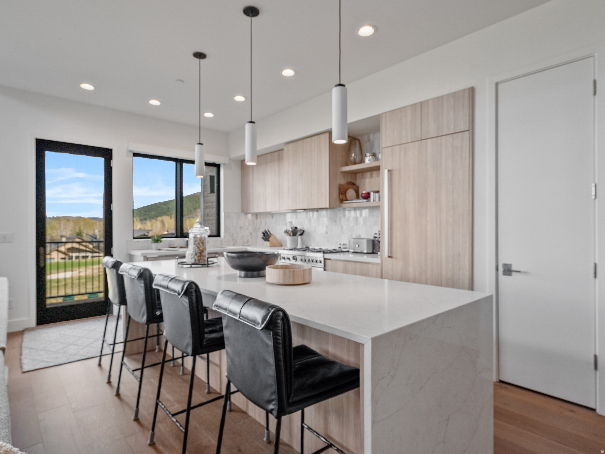 VIRIDIAN CONDOS - Residential
