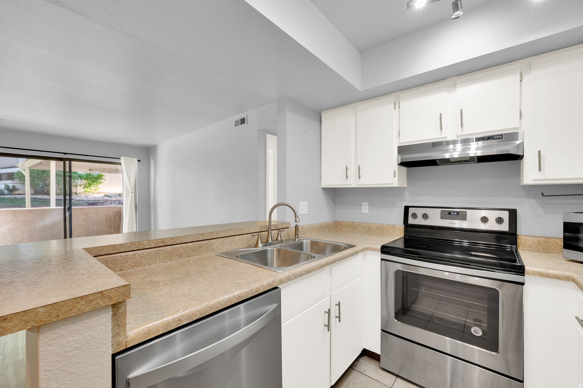 HILLCREEK - Residential