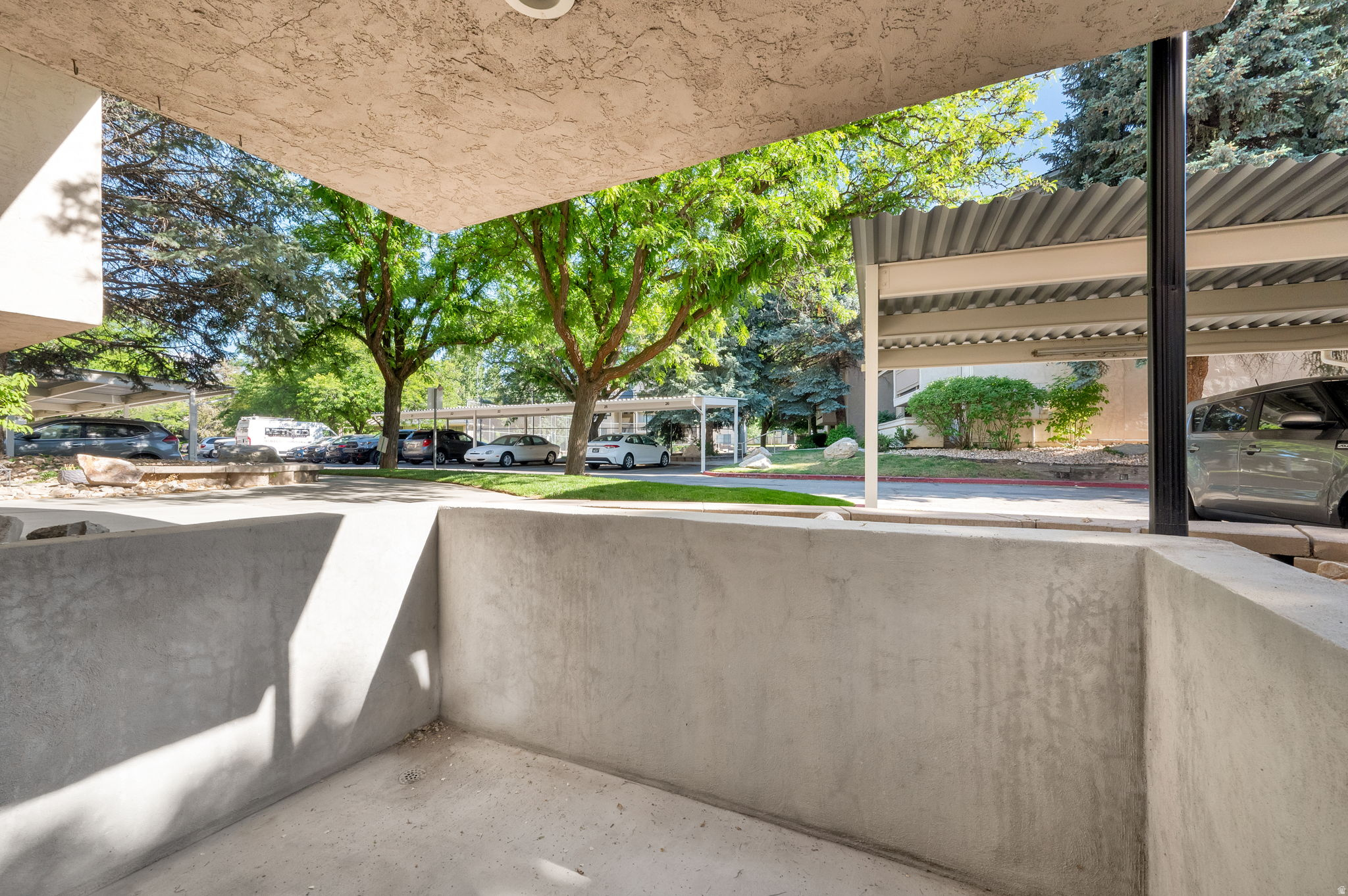 HILLCREEK - Residential