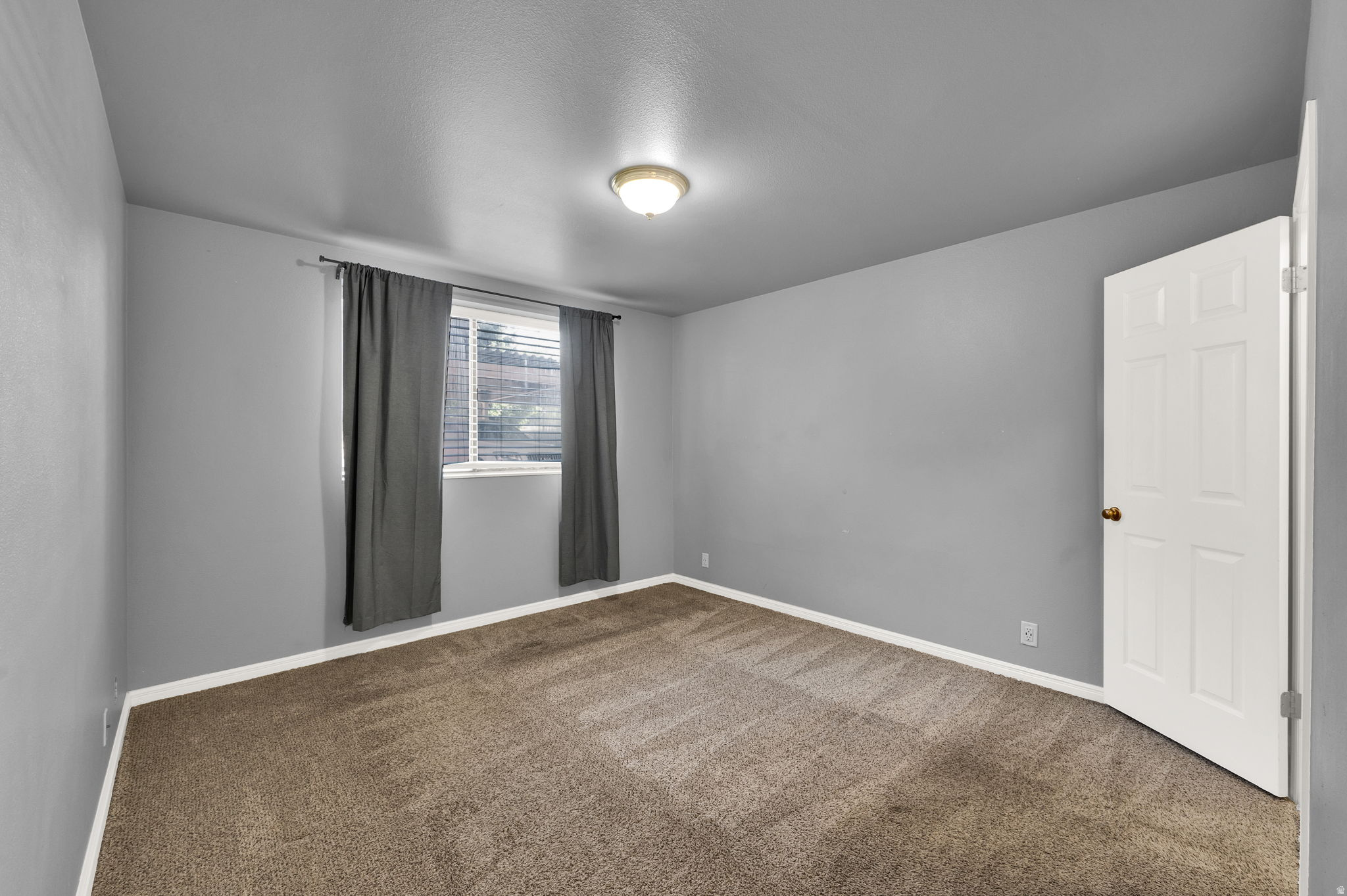 HILLCREEK - Residential