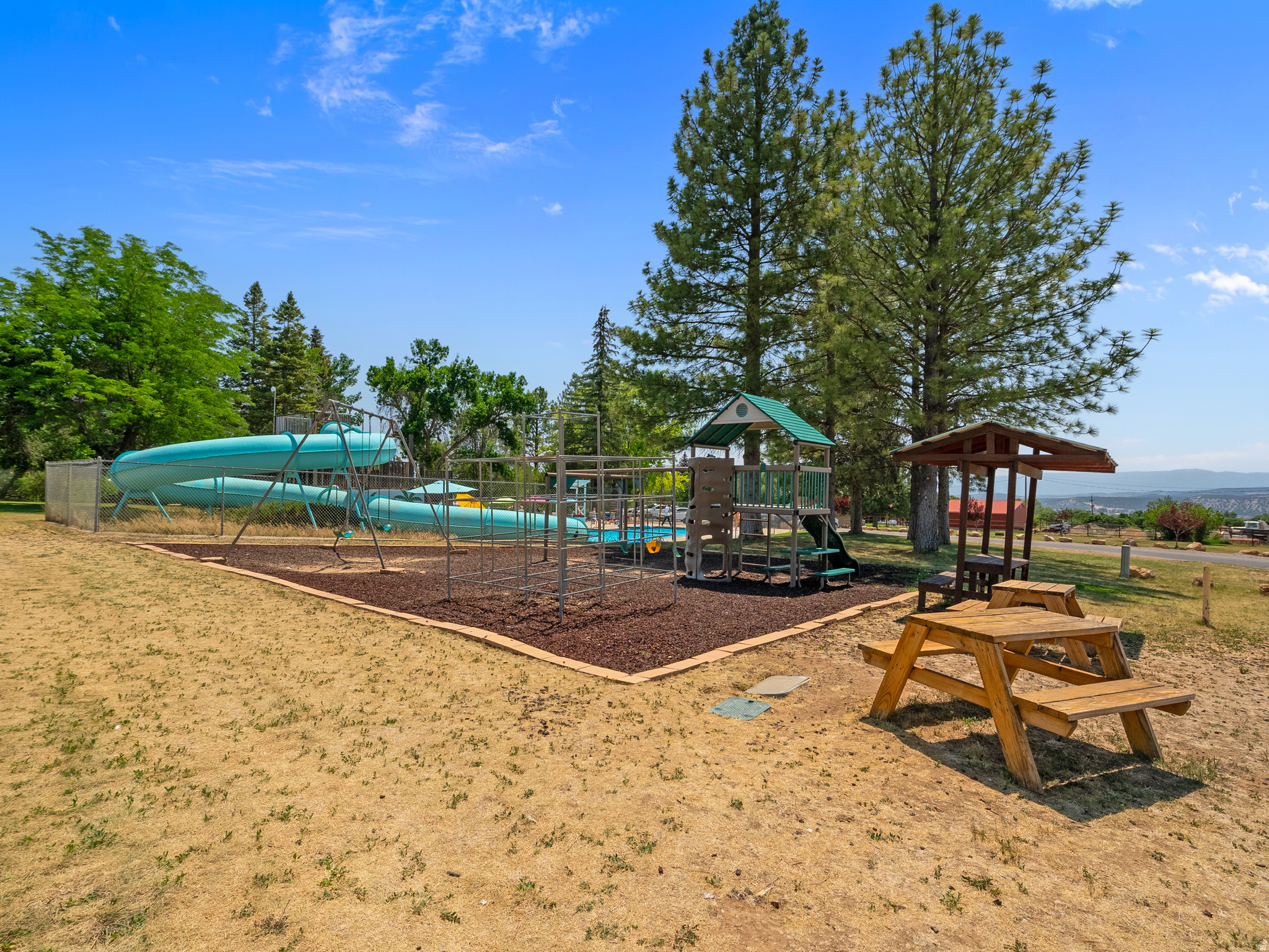 SKYLINE MOUNTAIN RESORT - Residential