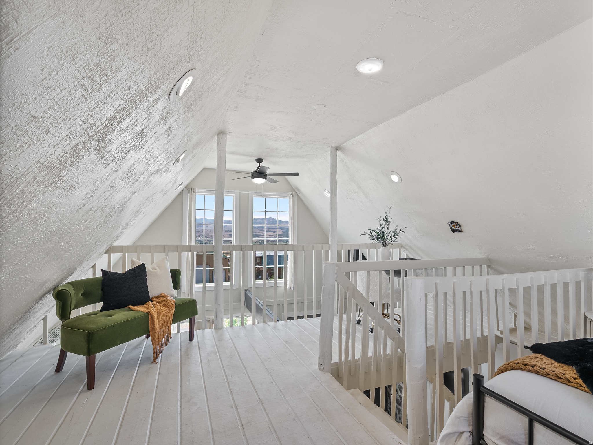 SKYLINE MOUNTAIN RESORT - Residential