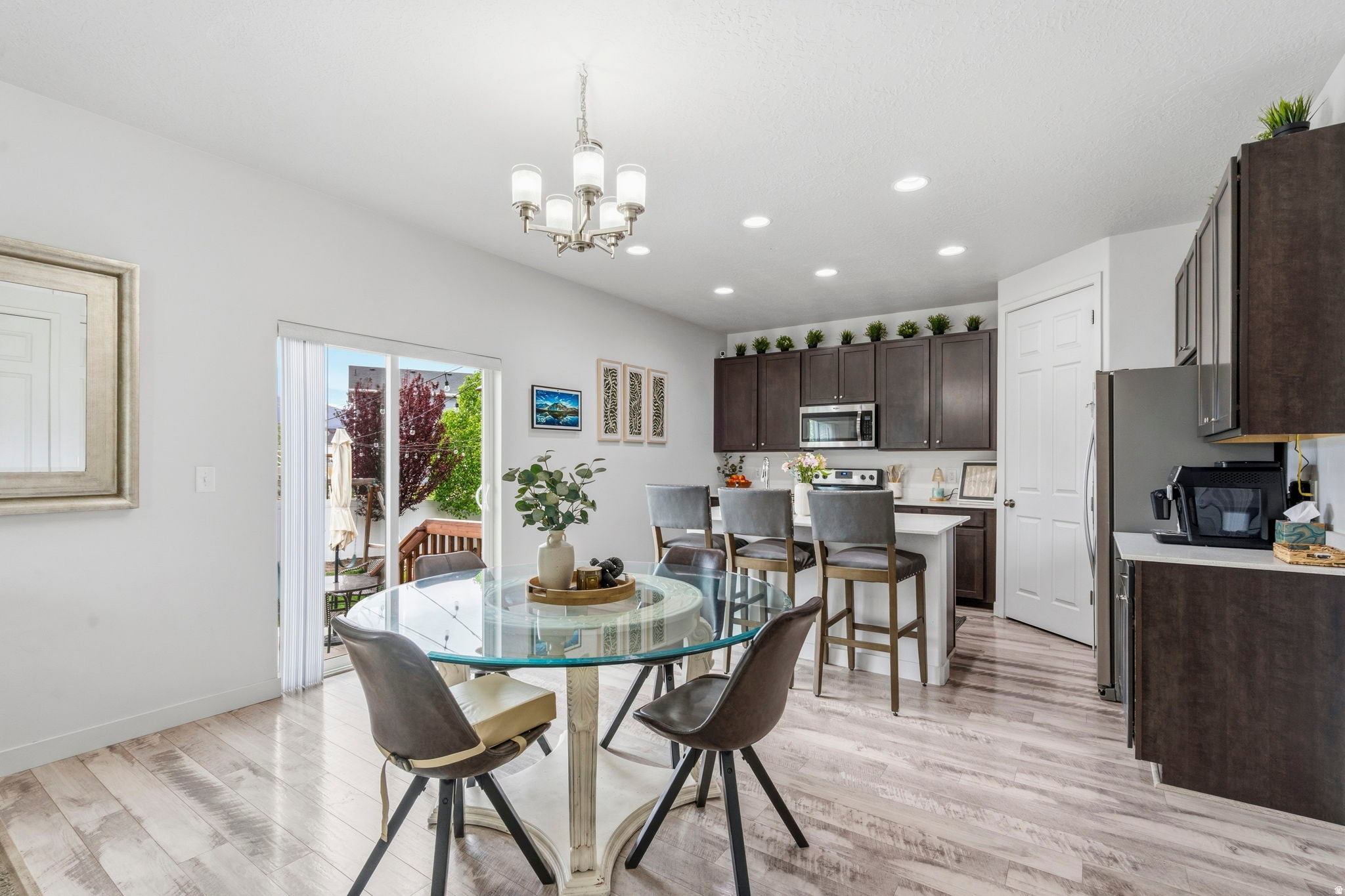 SUNSET RIDGE - Residential