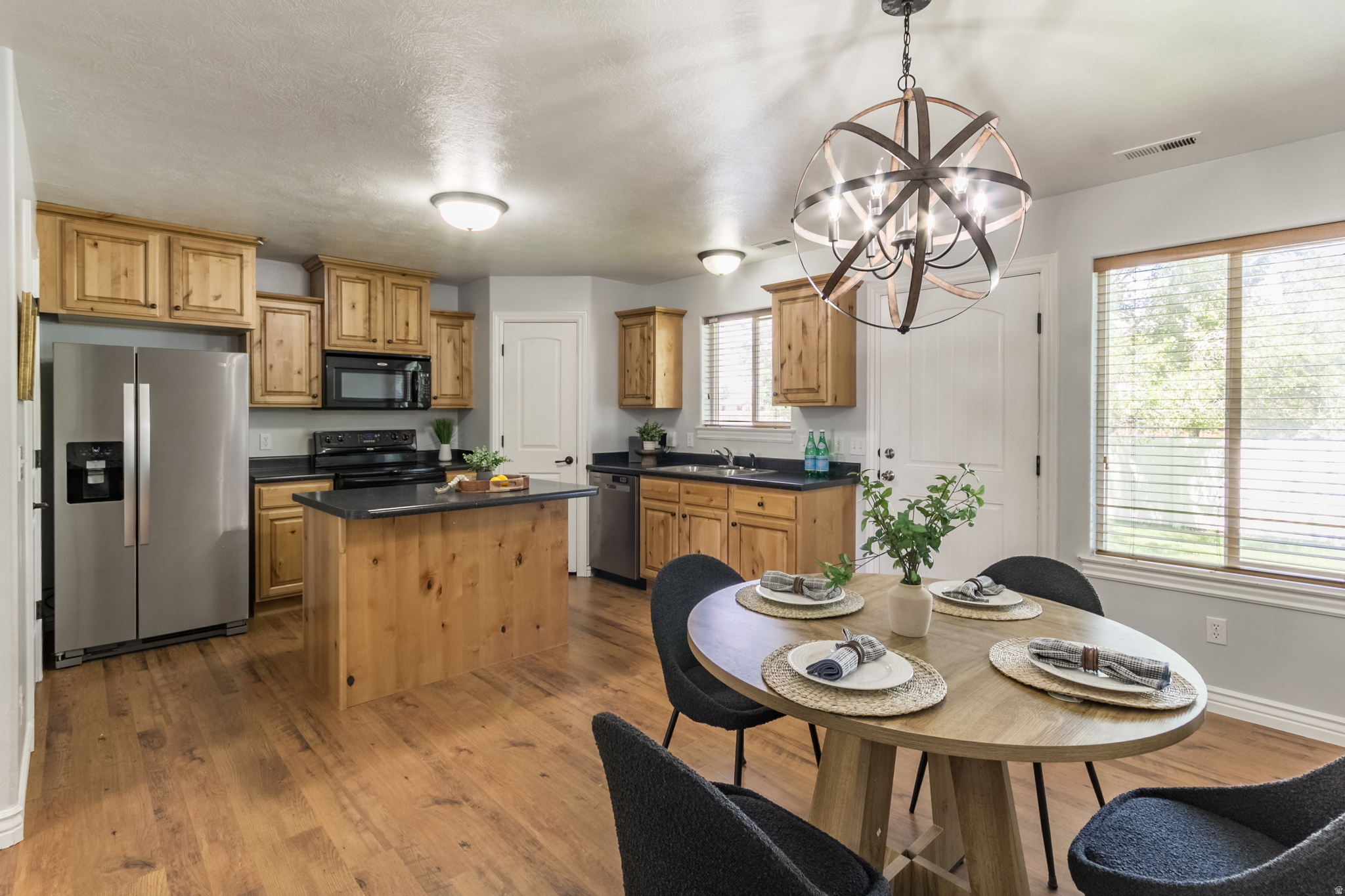 MEADOWS - Residential