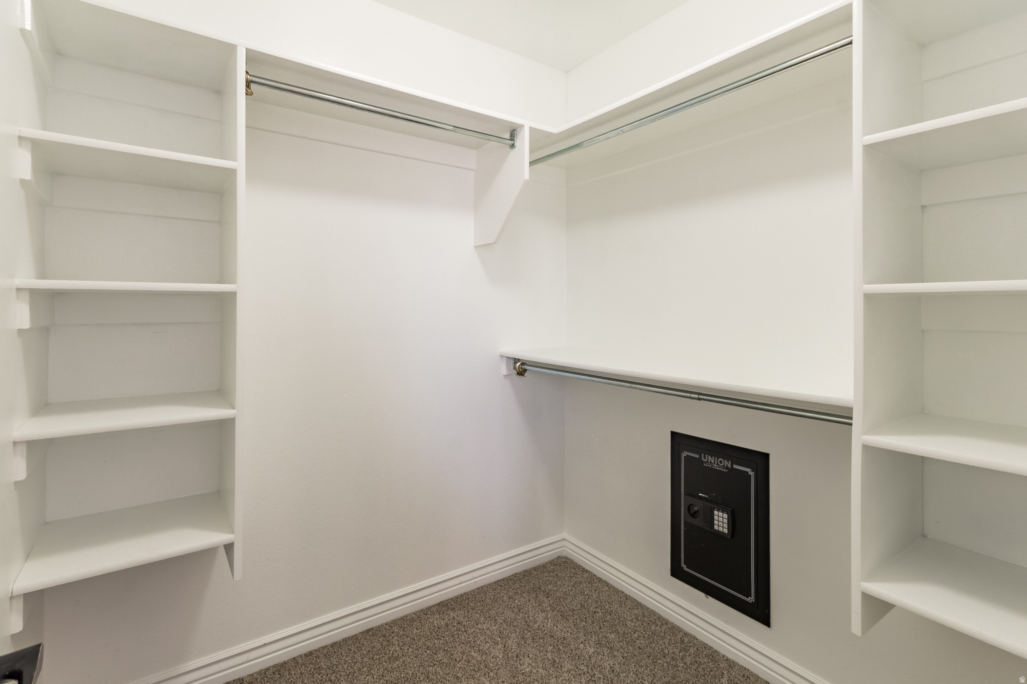 MEADOWS - Residential