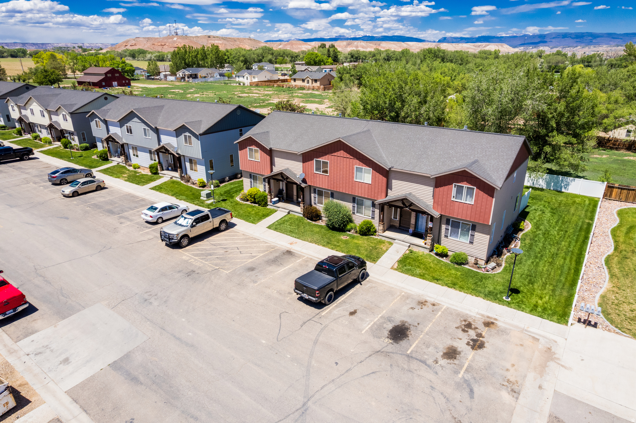 MEADOWS - Residential